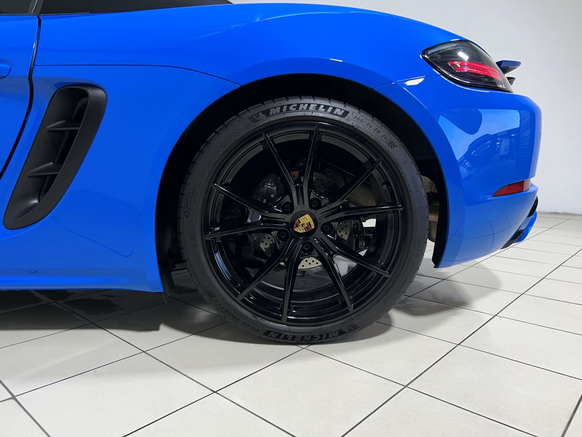 718 Boxster 2.0 300cv pdk - Autoviemme