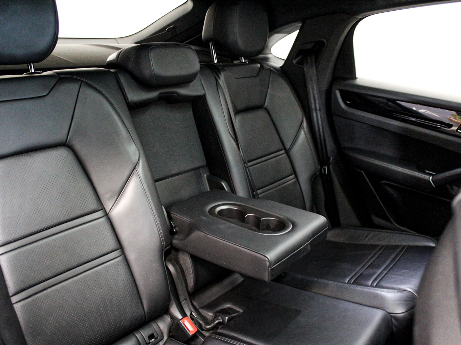 Cayenne Coupe 3.0 e-hybrid tiptronic - Autoviemme