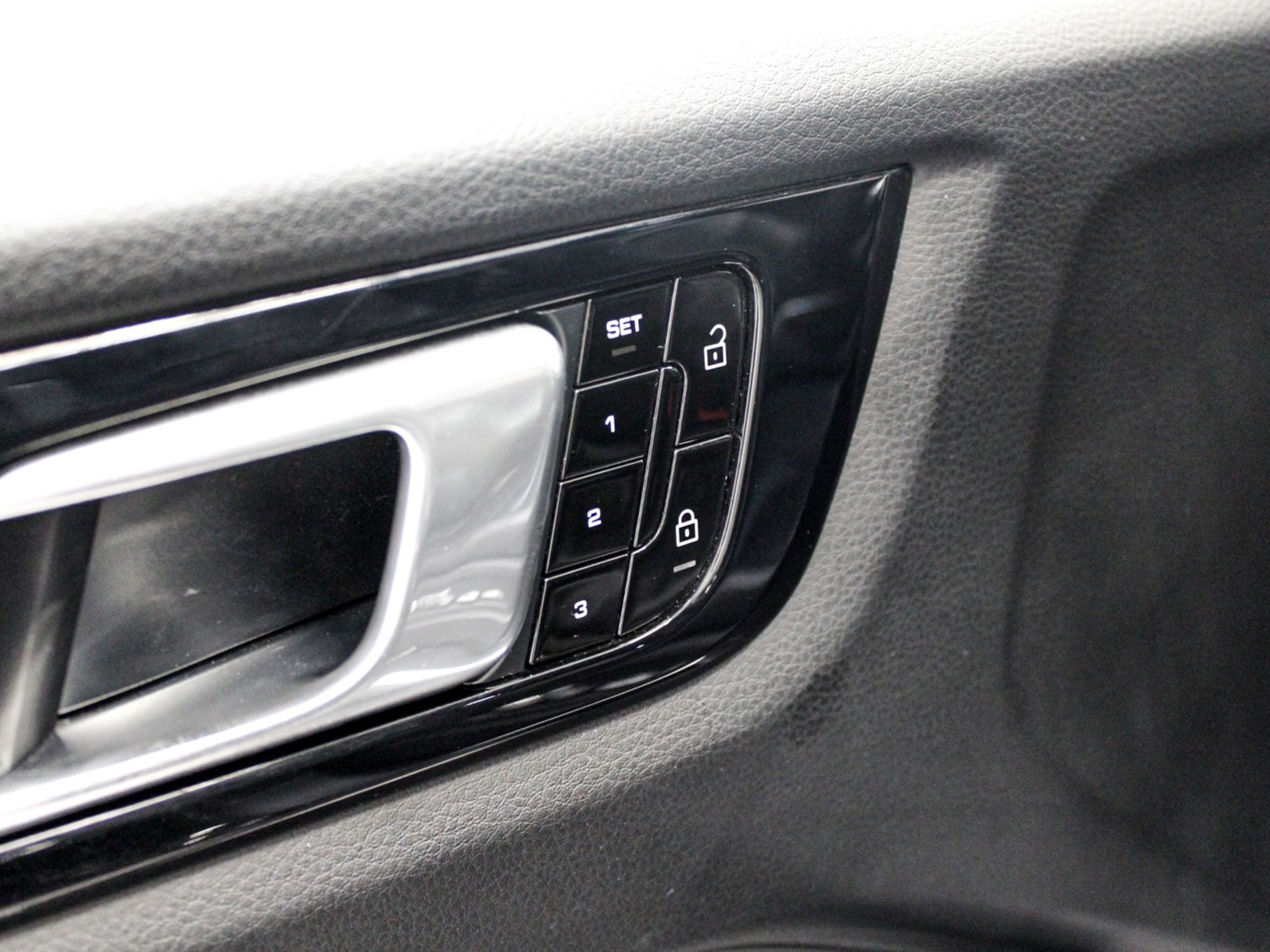 Cayenne Coupe 3.0 e-hybrid tiptronic - Autoviemme