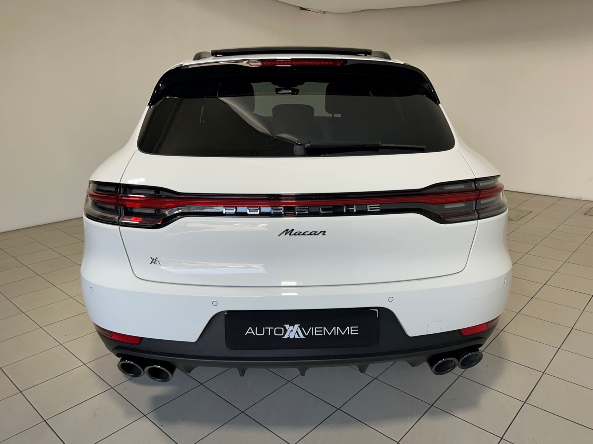 Porsche Macan 2.0 245 cv sospensioni dinamiche tetto panoramico - Autoviemme
