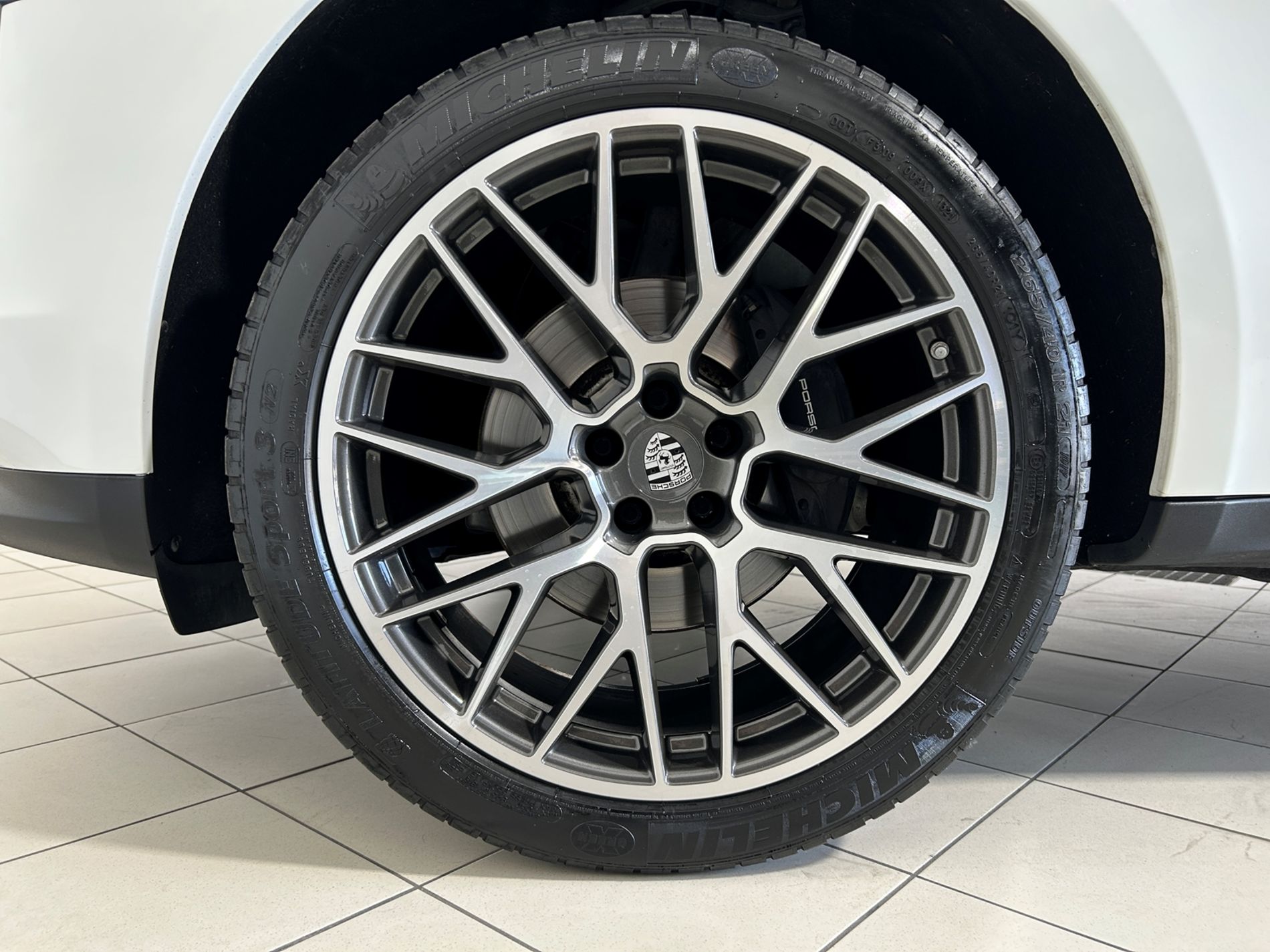 Porsche Macan 2.0 245 cv sospensioni dinamiche tetto panoramico - Autoviemme