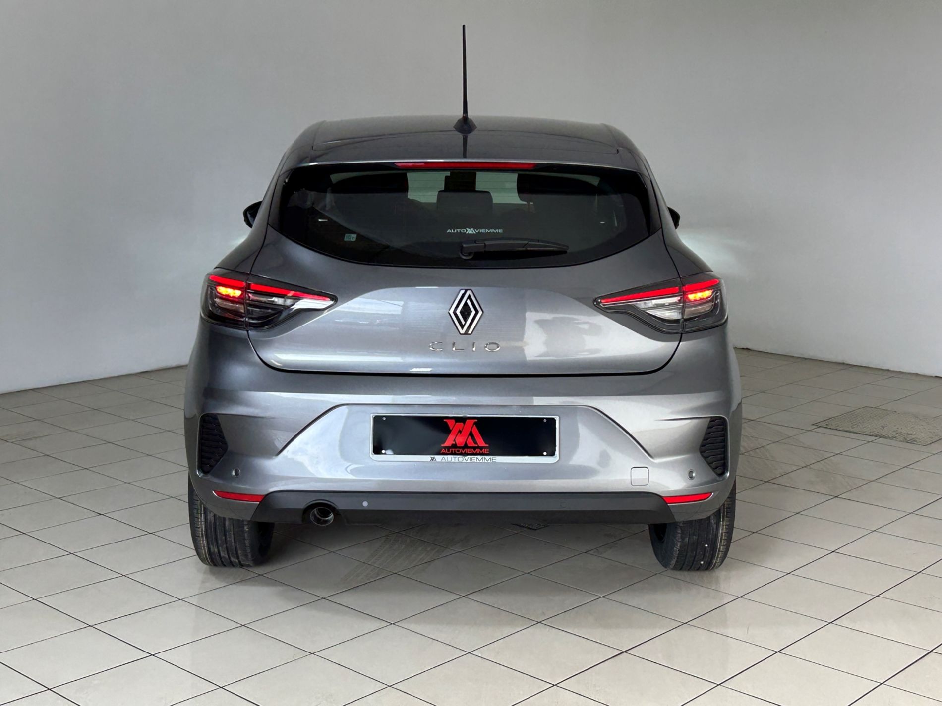 Clio 1.5 dci Evolution 100cv - Autoviemme