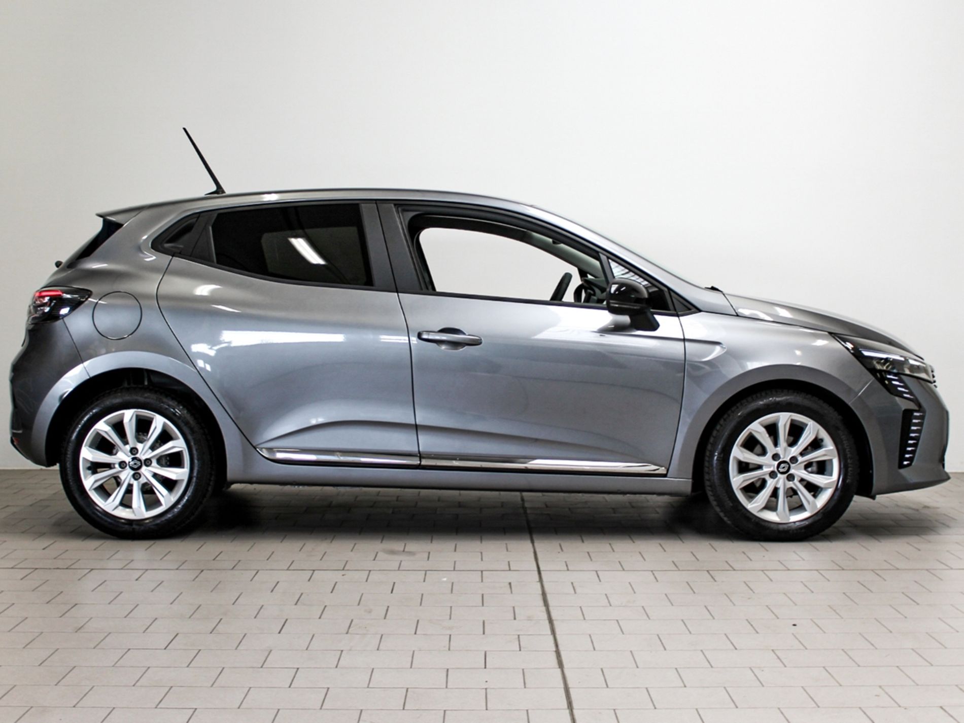 Renault Clio Evolution Auto 90cv 1.0 Tce - Autoviemme