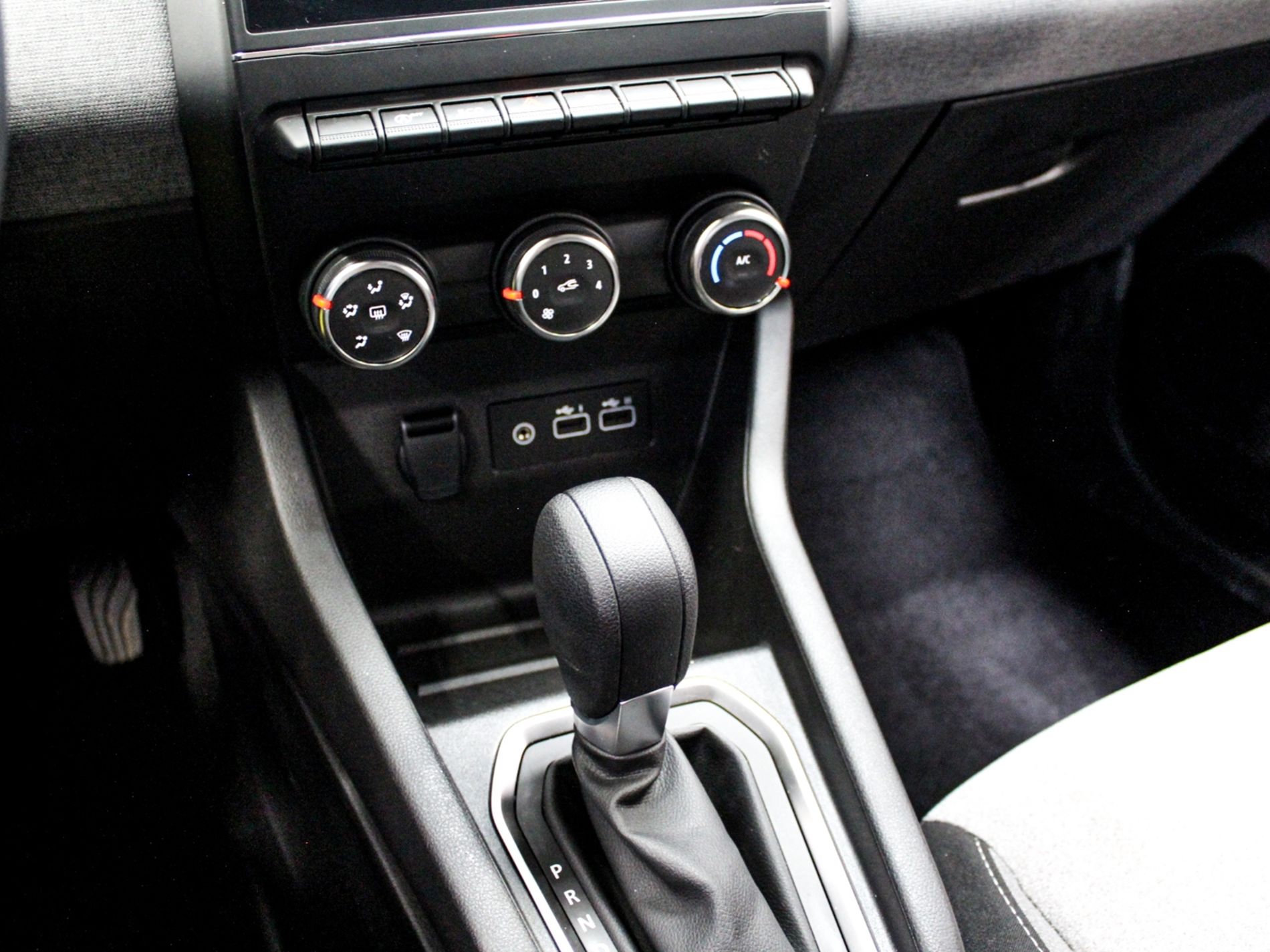 Renault Clio Evolution Auto 90cv 1.0 Tce - Autoviemme