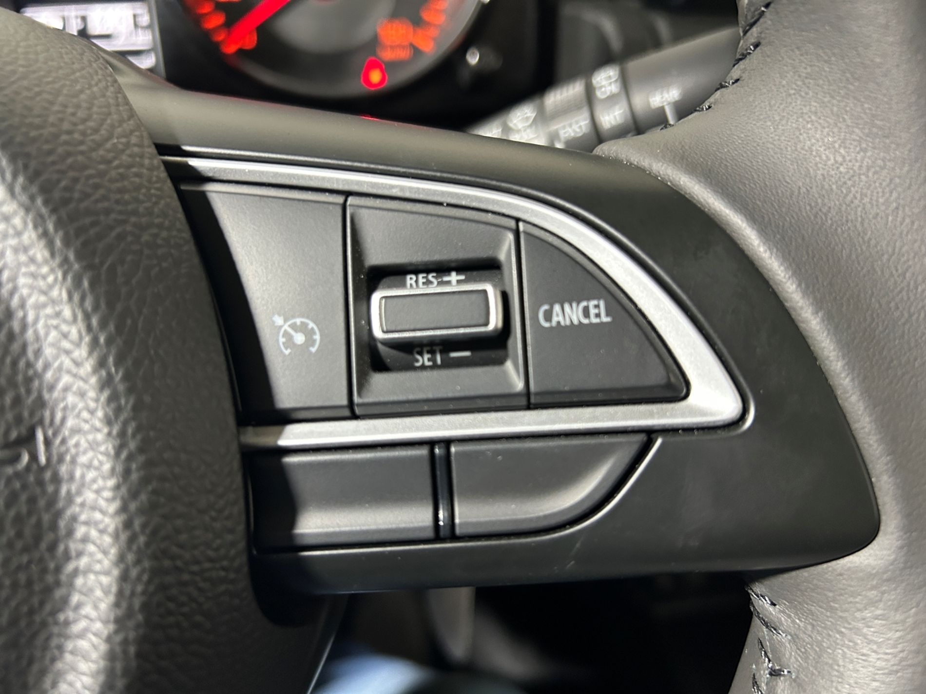 Suzuki Jimny 1.5 Cambio Automatico 5 porte 4 posti - Autoviemme