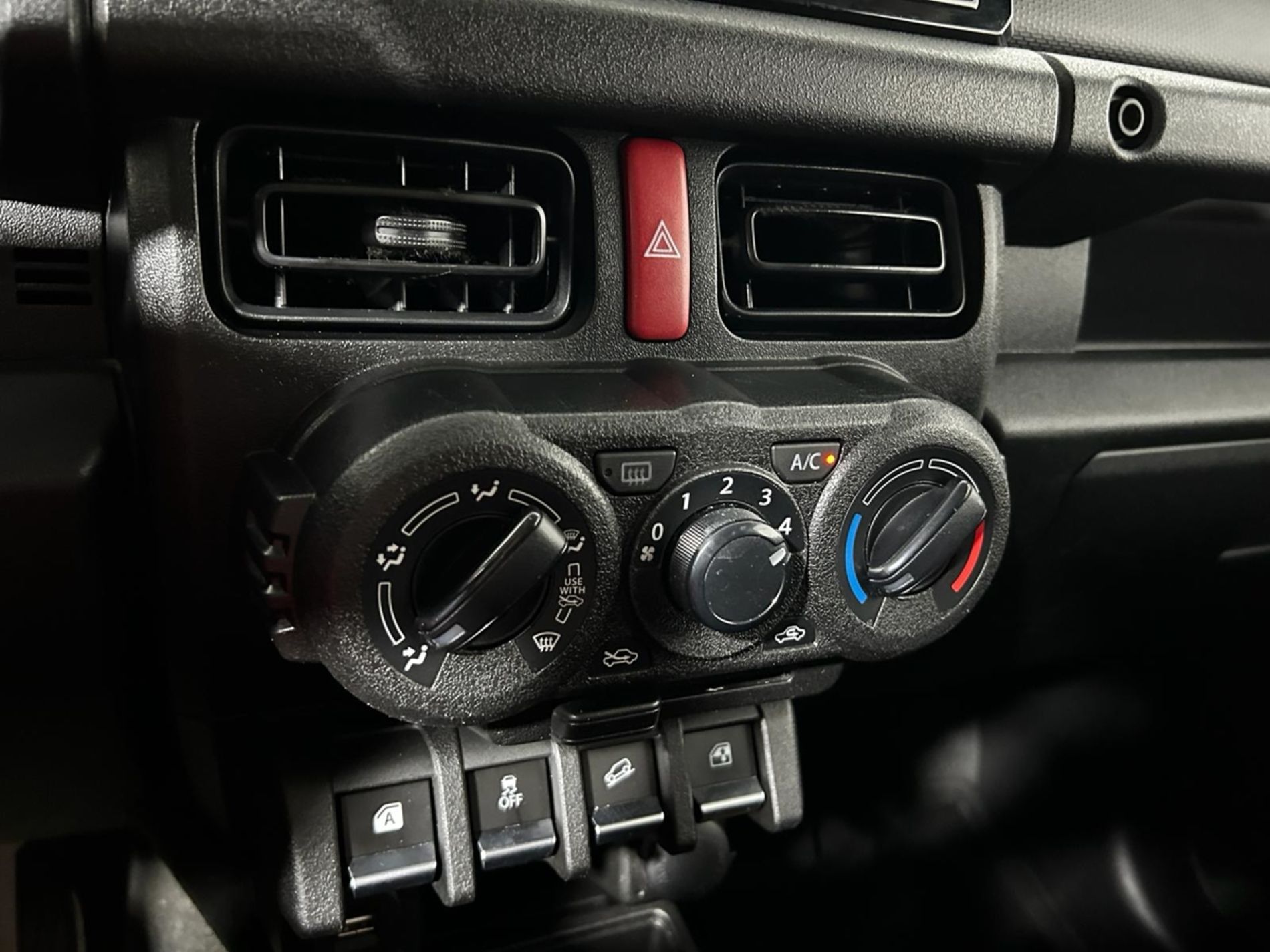 Suzuki Jimny 1.5 Top 4wd allgrip - Autoviemme