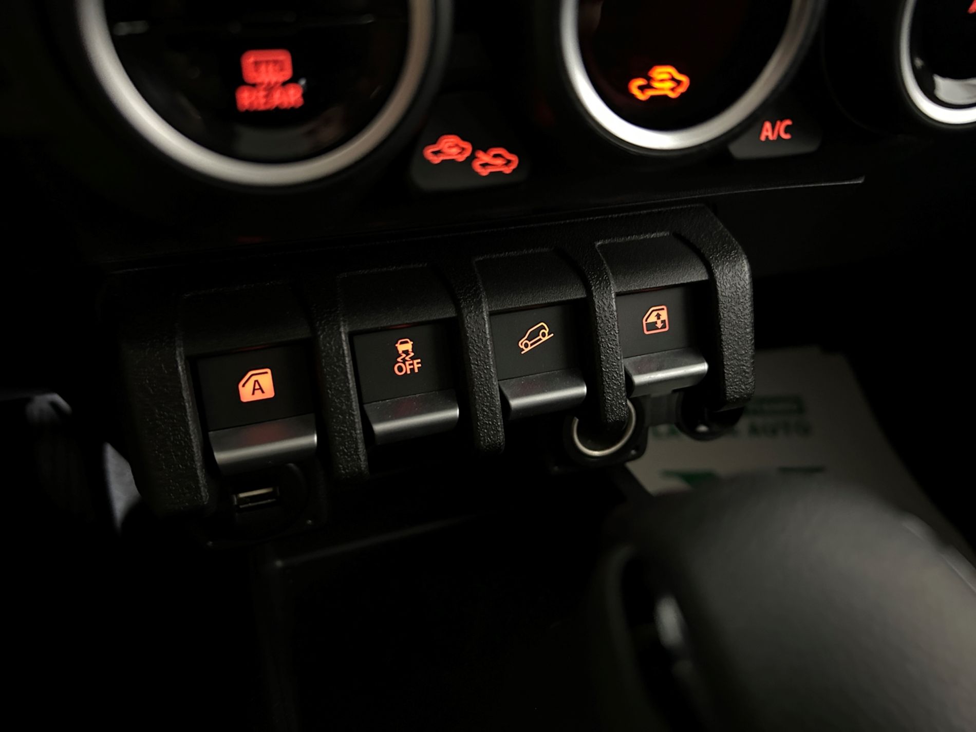 Suzuki Suzuki Jimny 1.5 at 5 porte   - Autoviemme