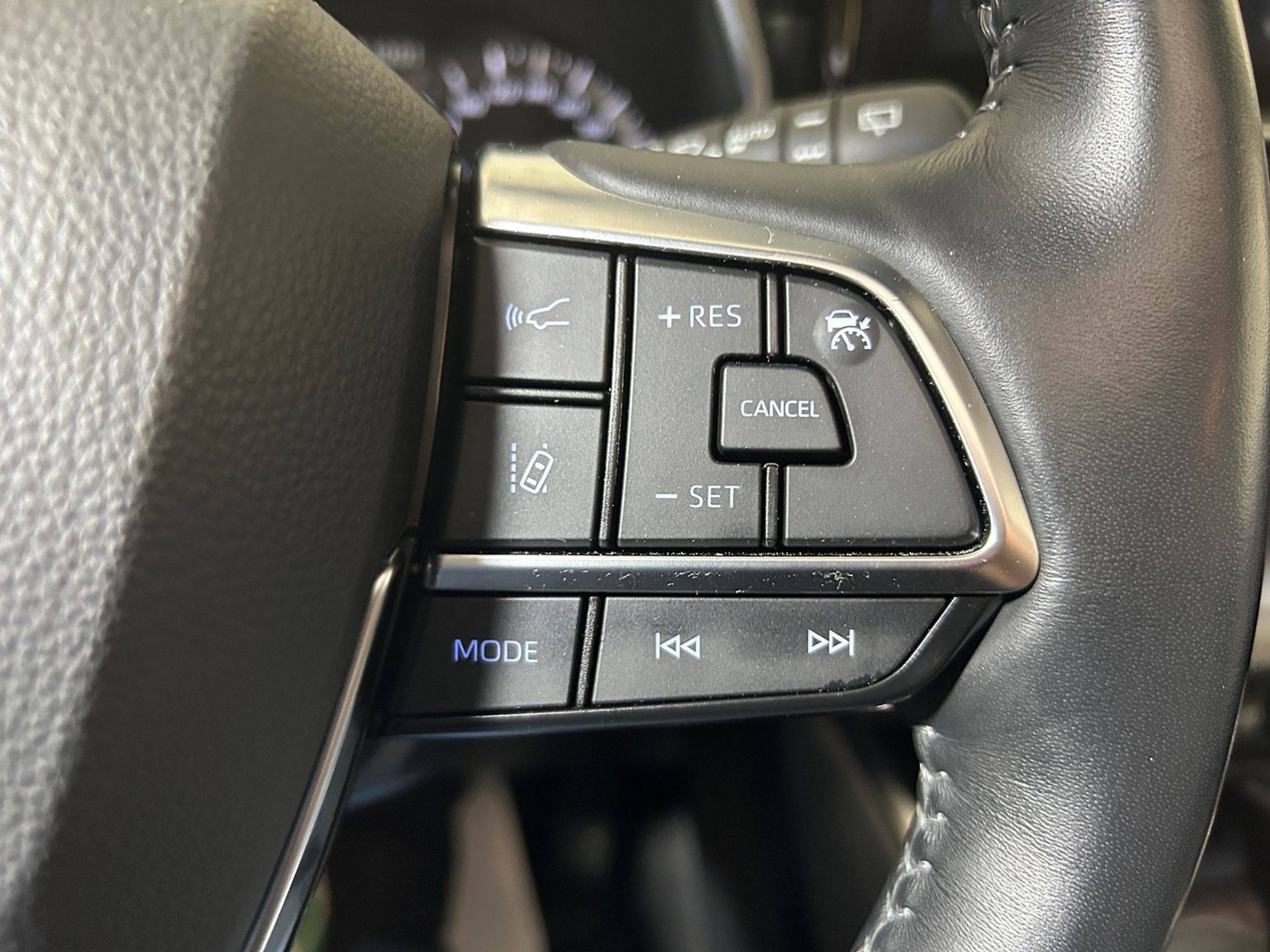 Toyota Highlander 2.5h Executive tetto apribile 7 posti impianto JBL - Autoviemme