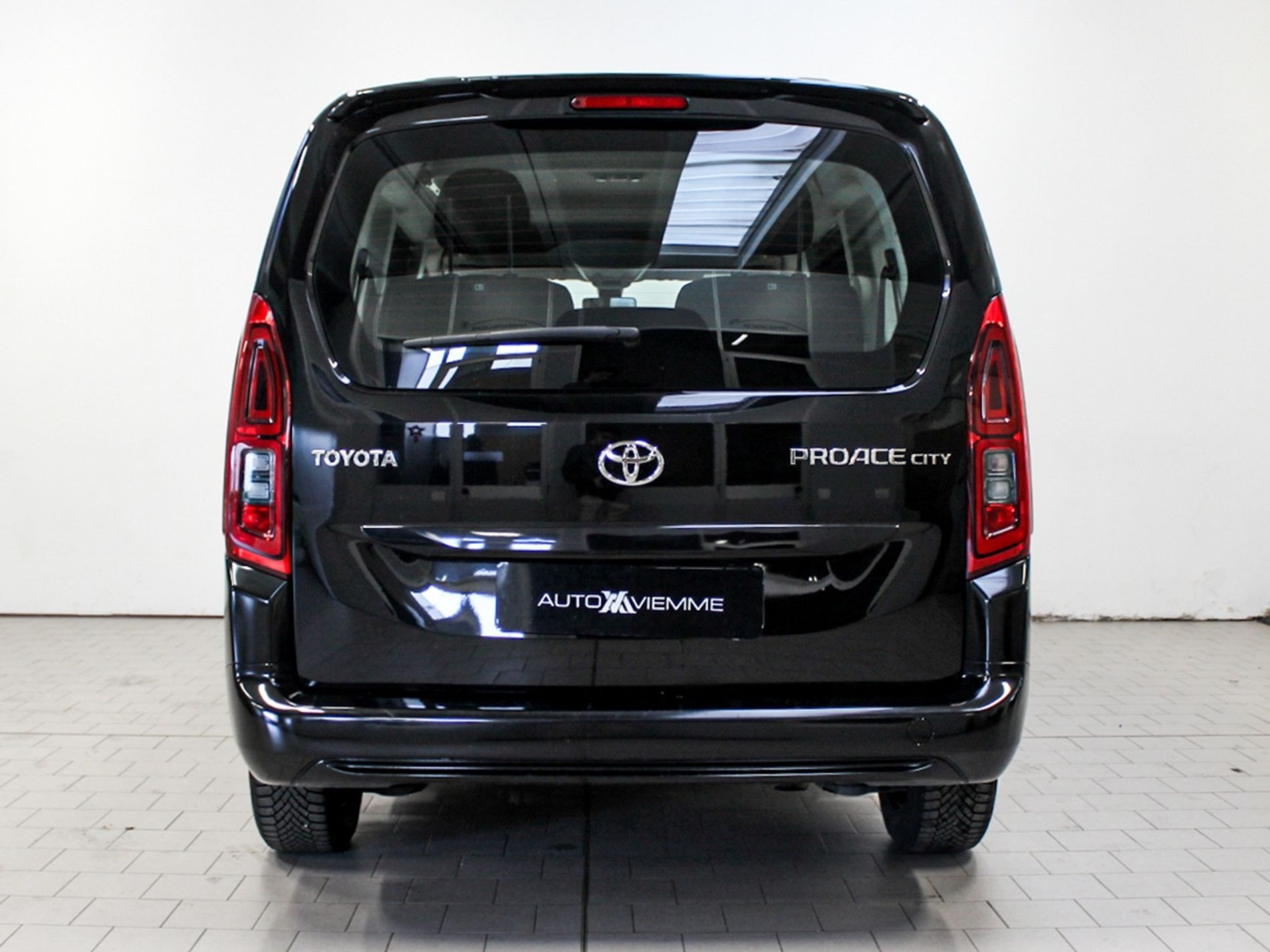 proace city verso 1.5D 130cv S&S L2 D Lounge 7p.ti - Autoviemme