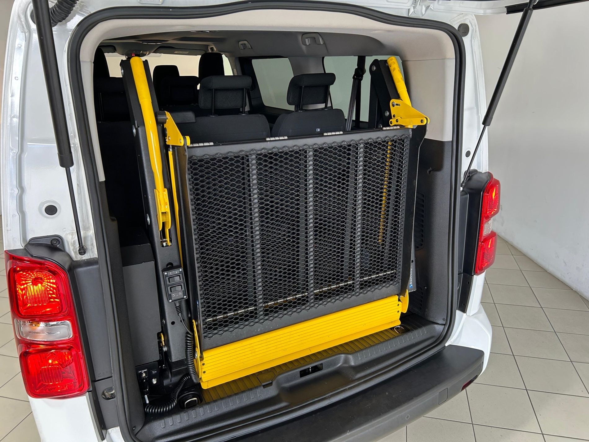 Toyota Proace City verso 9 p - Autoviemme