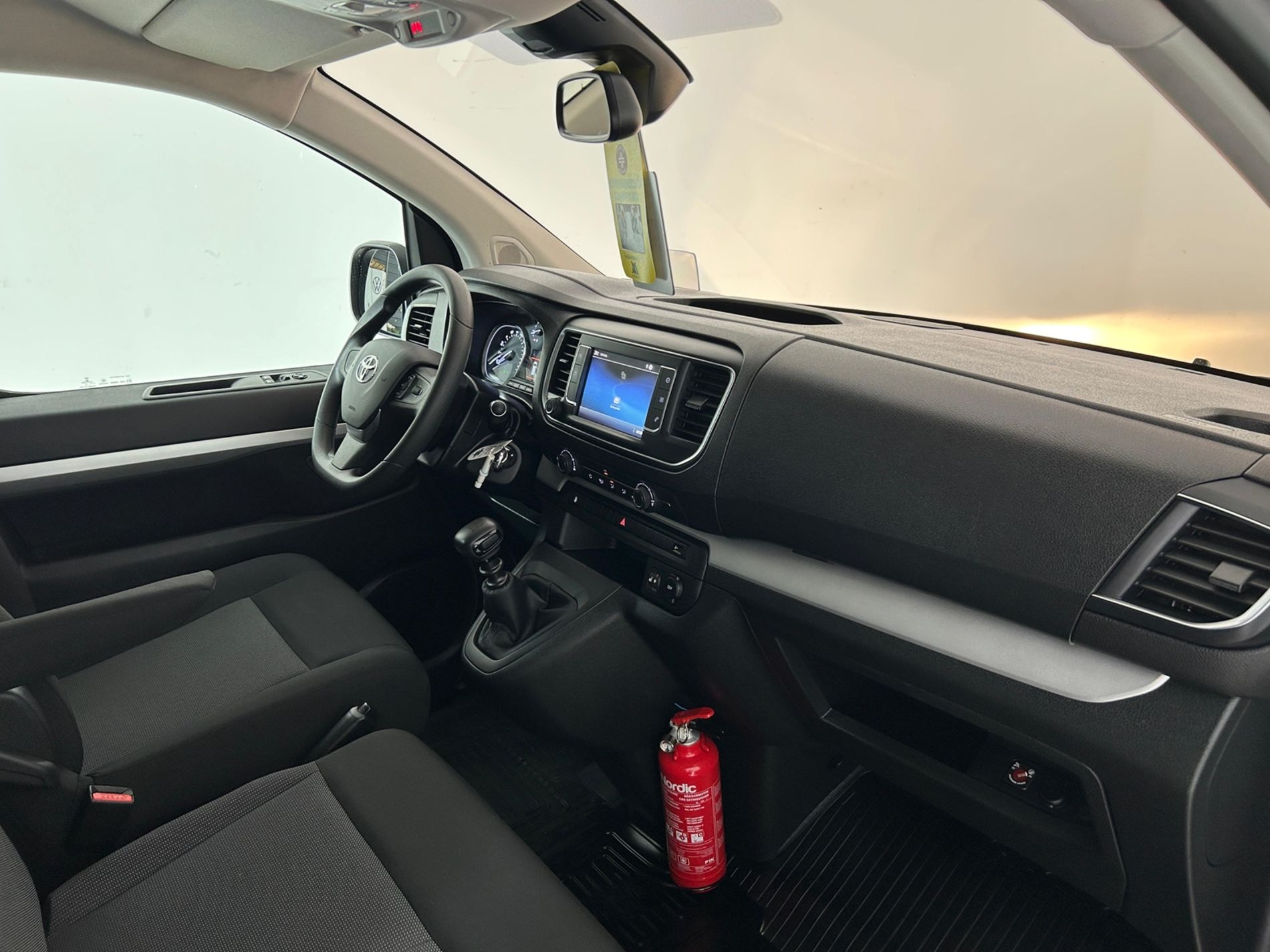 Toyota Proace City verso 9 p - Autoviemme