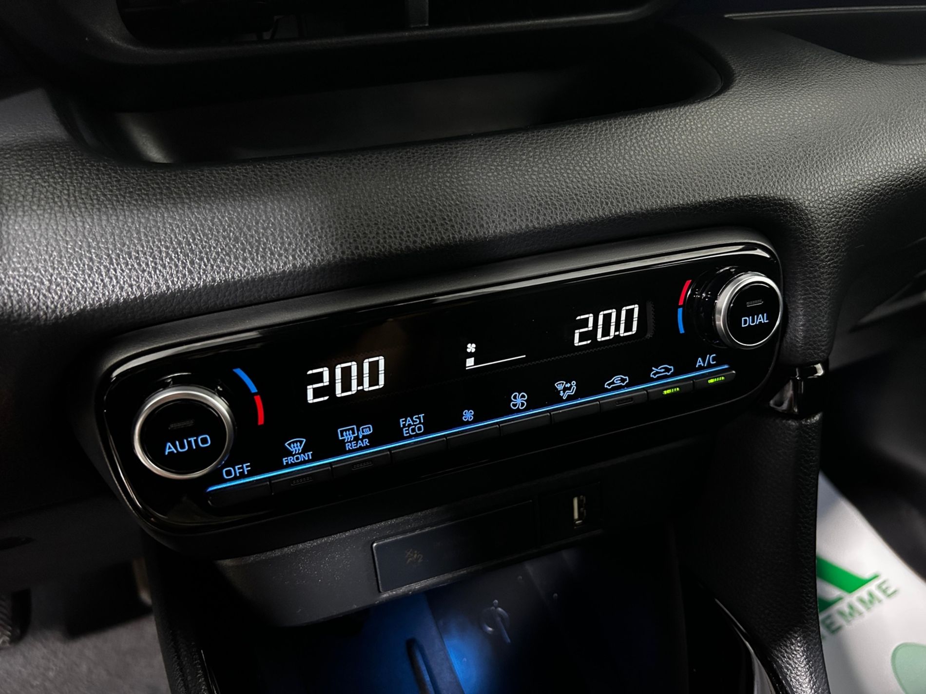 Yaris 1.5h Energy - Autoviemme