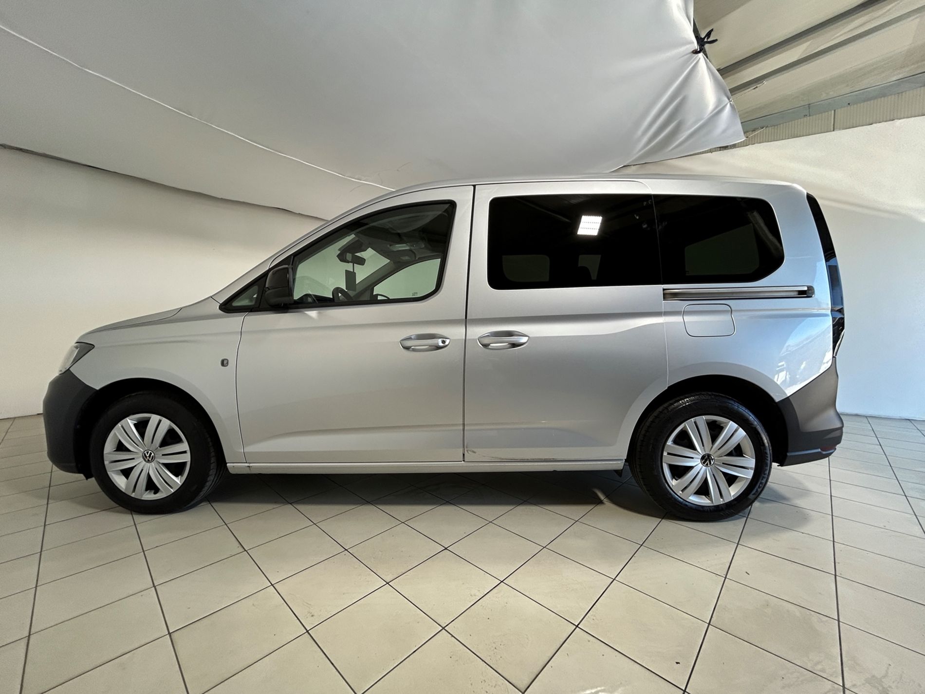 Volkswagen Caddy 2.0 tdi 5 posti autocarro - Autoviemme