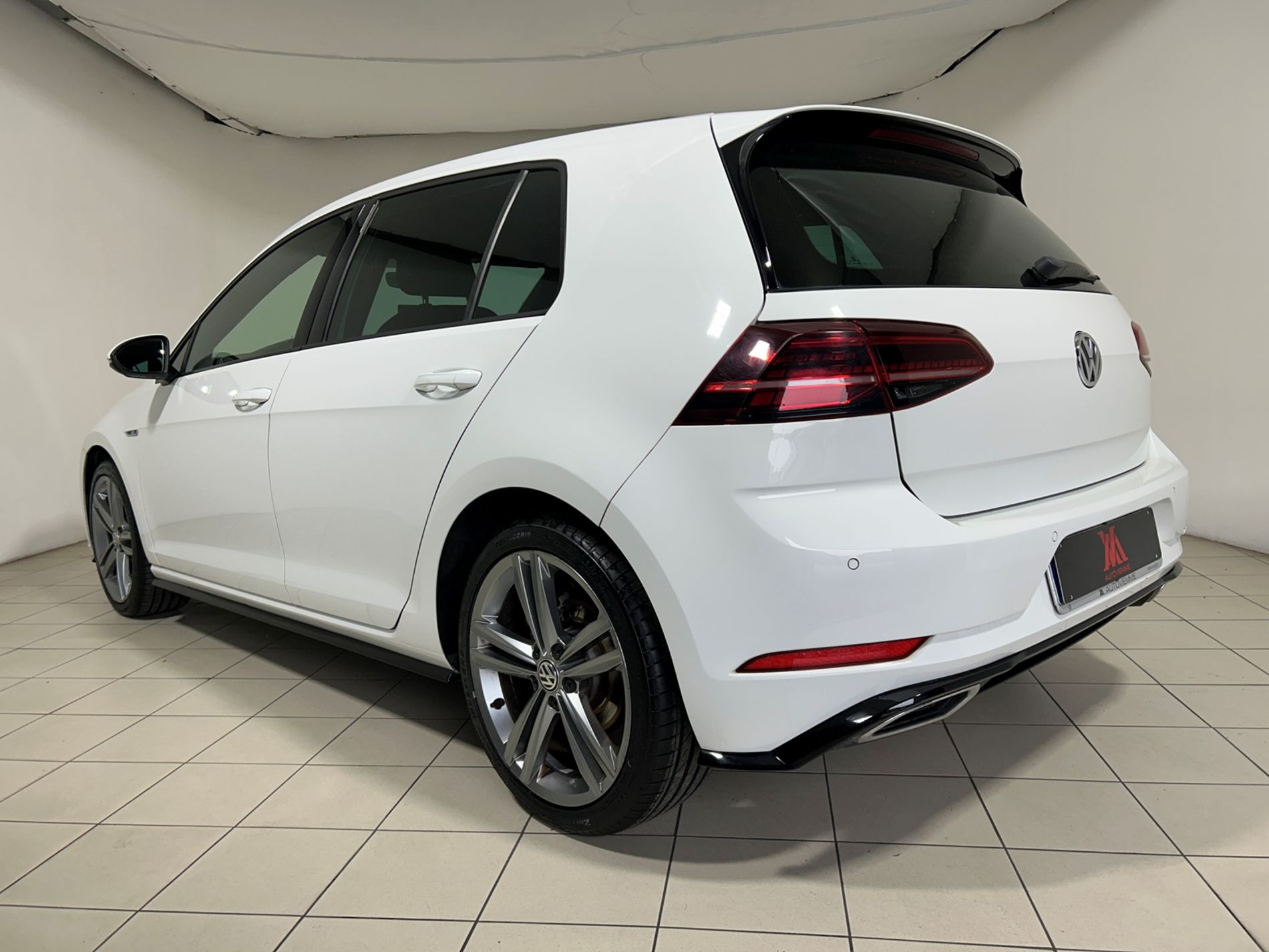 Volkswagen Golf 5 porte 1.6 tdi Sport R-Line 115 cv - Autoviemme