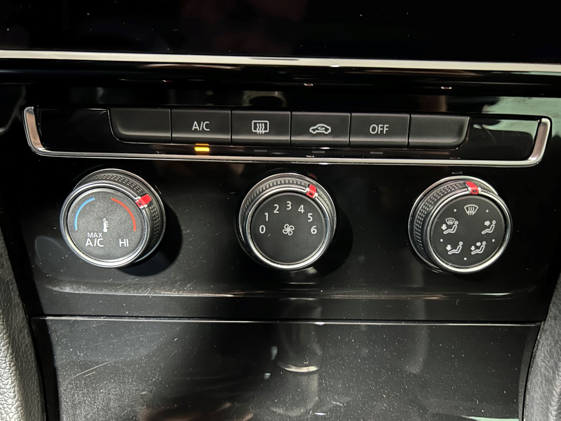 Volkswagen Golf 5 porte 1.6 tdi Sport R-Line 115 cv - Autoviemme