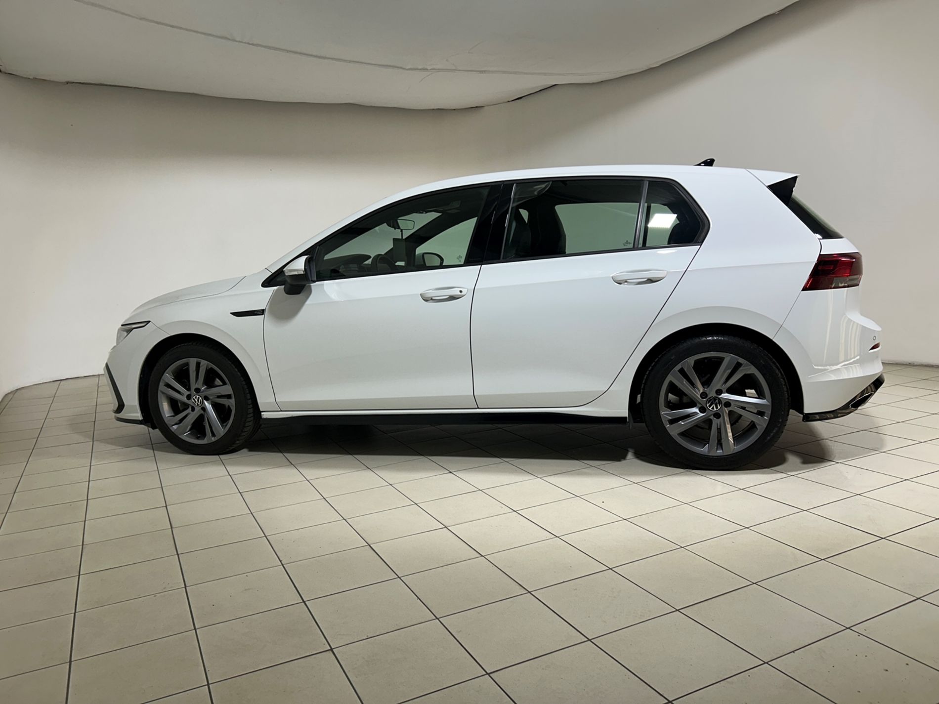 Volkswagen Golf 1.5 etsi evo R-Line 130 cv dsg - Autoviemme