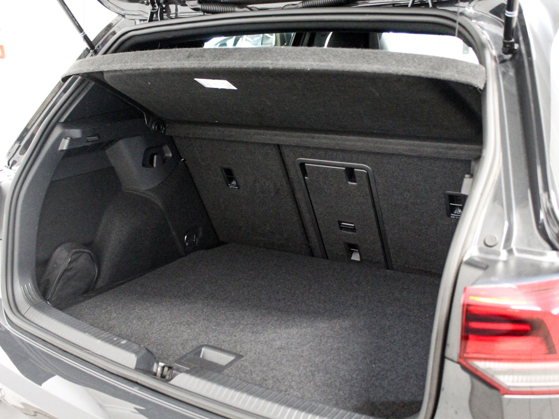 Golf 1.5 etsi evo R-Line 150cv dsg - Autoviemme