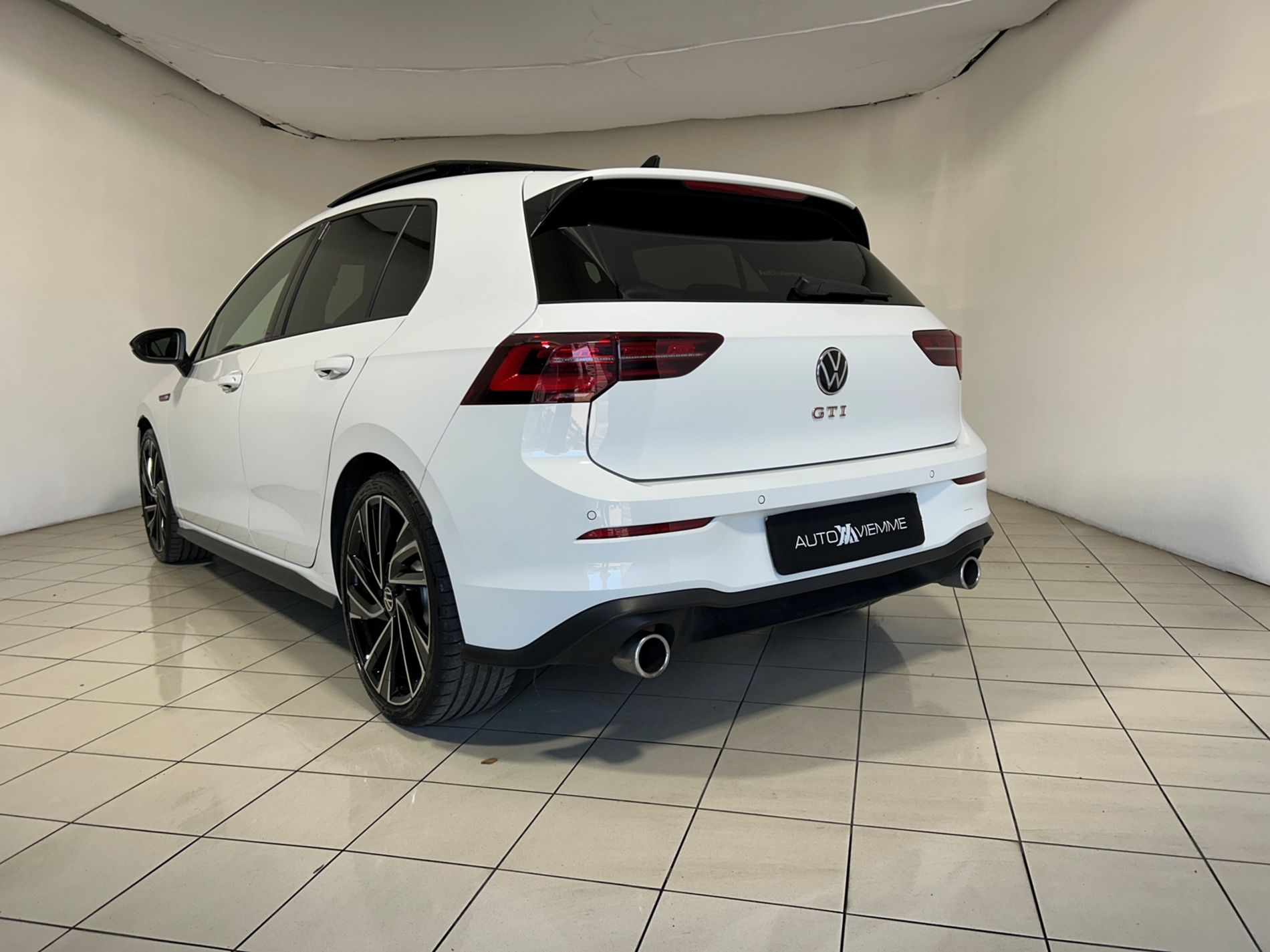 Volkswagen Golf 2.0 tsi GTI 245 cv dsg Tetto apribile sedili in pelle ventilati - Autoviemme