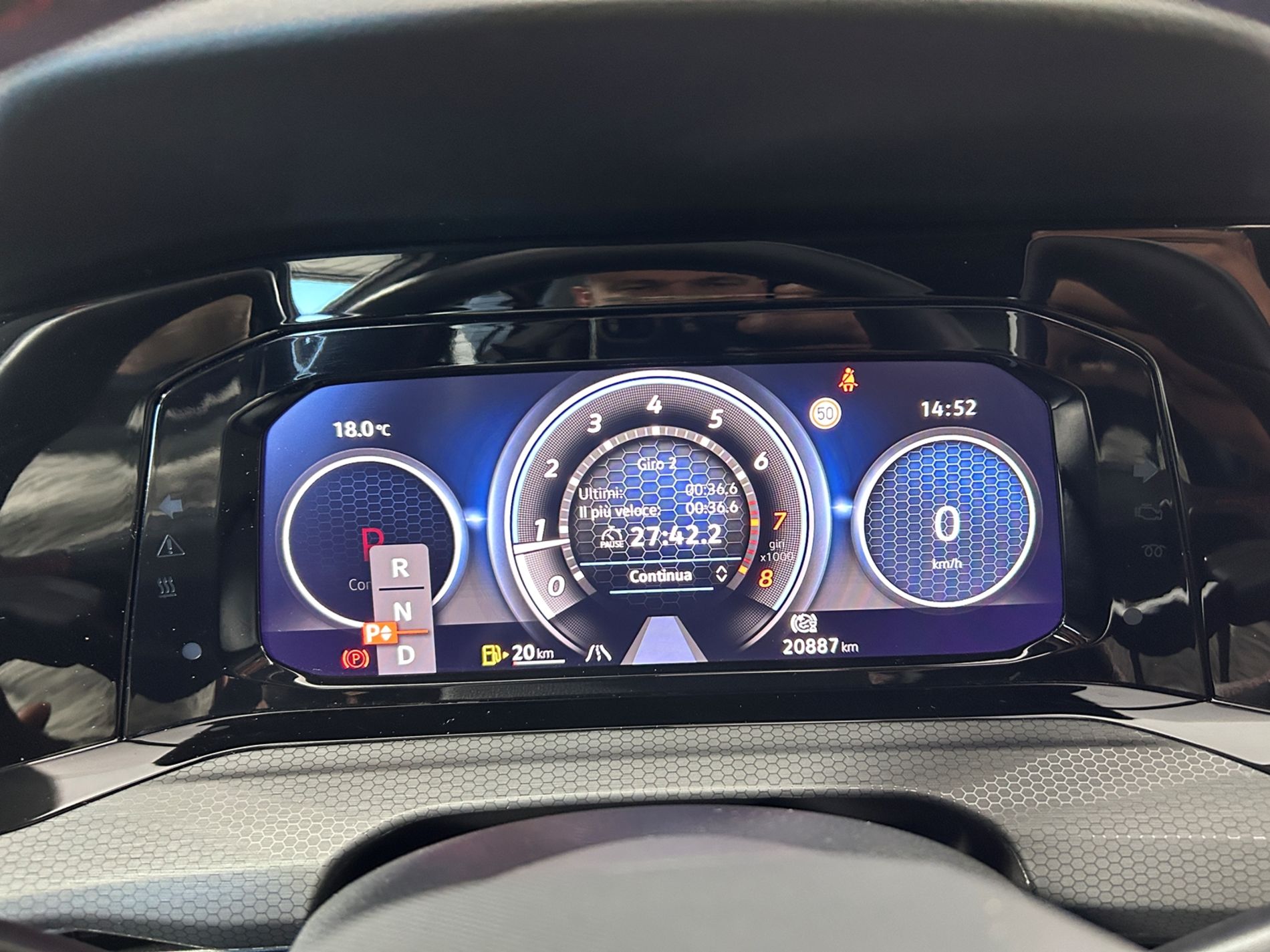 Volkswagen Golf 2.0 tsi GTI 245 cv dsg Tetto apribile sedili in pelle ventilati - Autoviemme