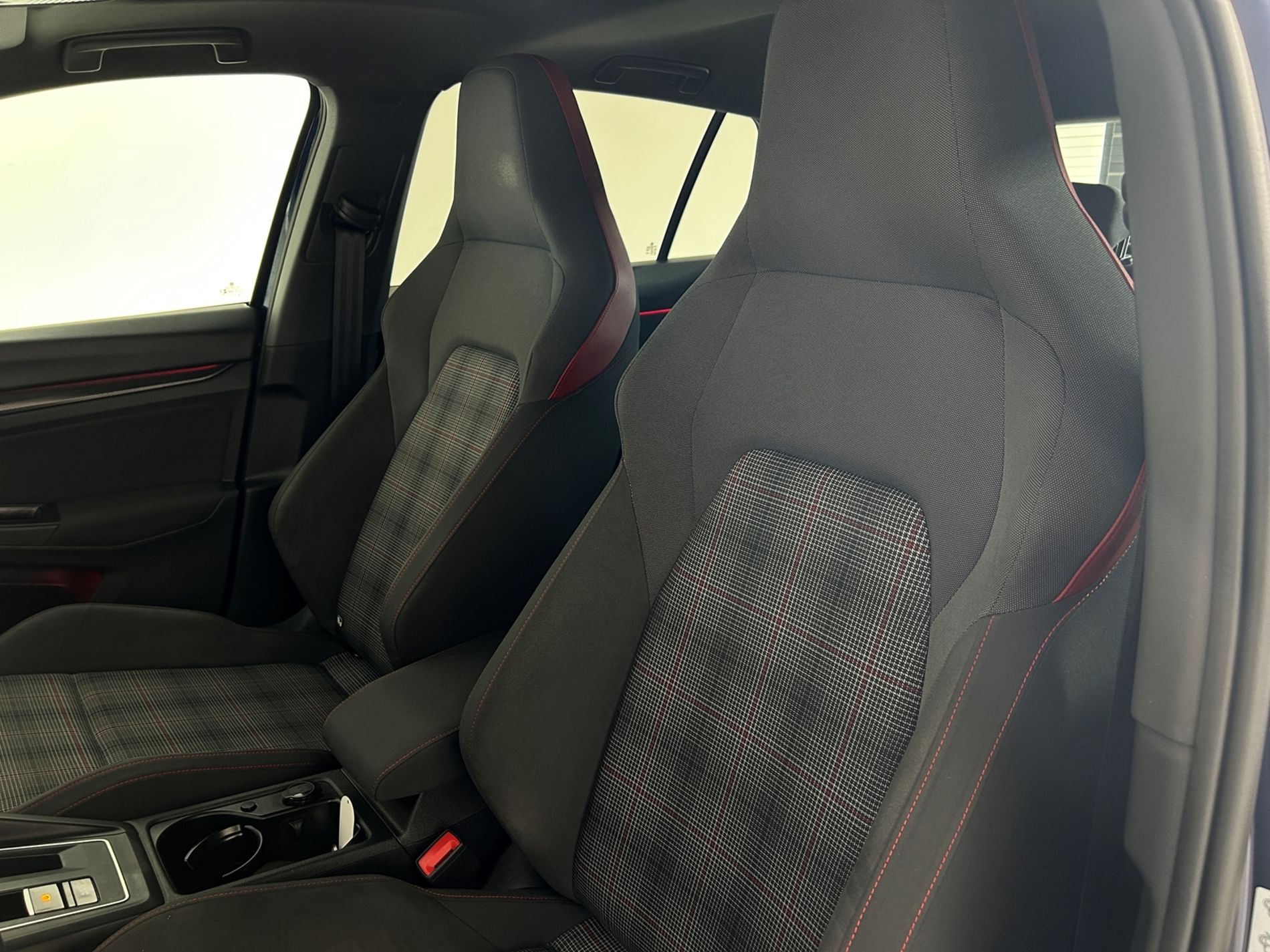 Golf GTI 2.0 245cv dsg - Autoviemme