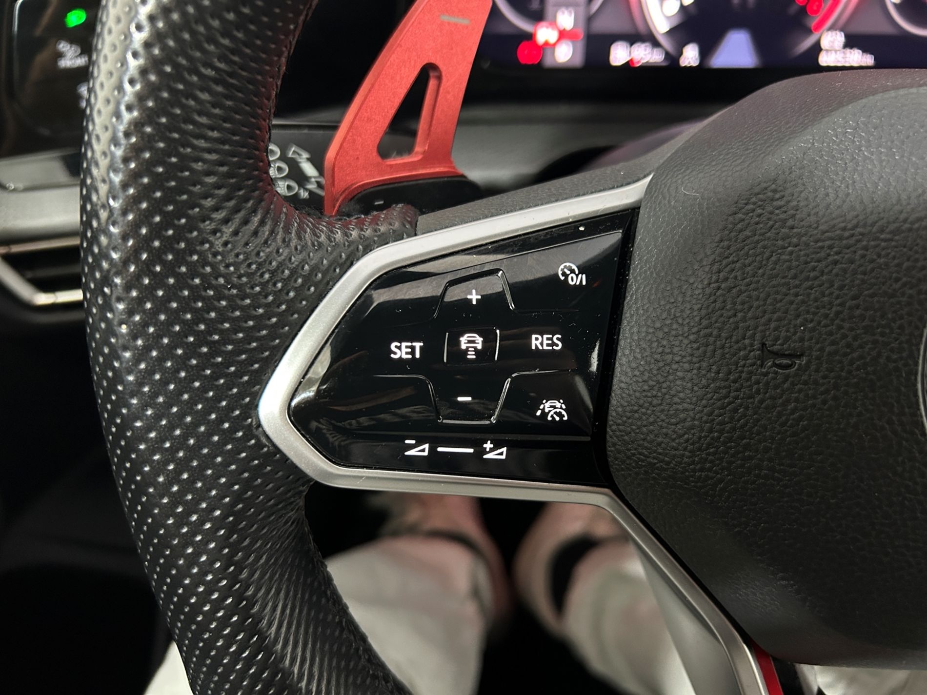 Golf GTI 2.0 245cv dsg - Autoviemme