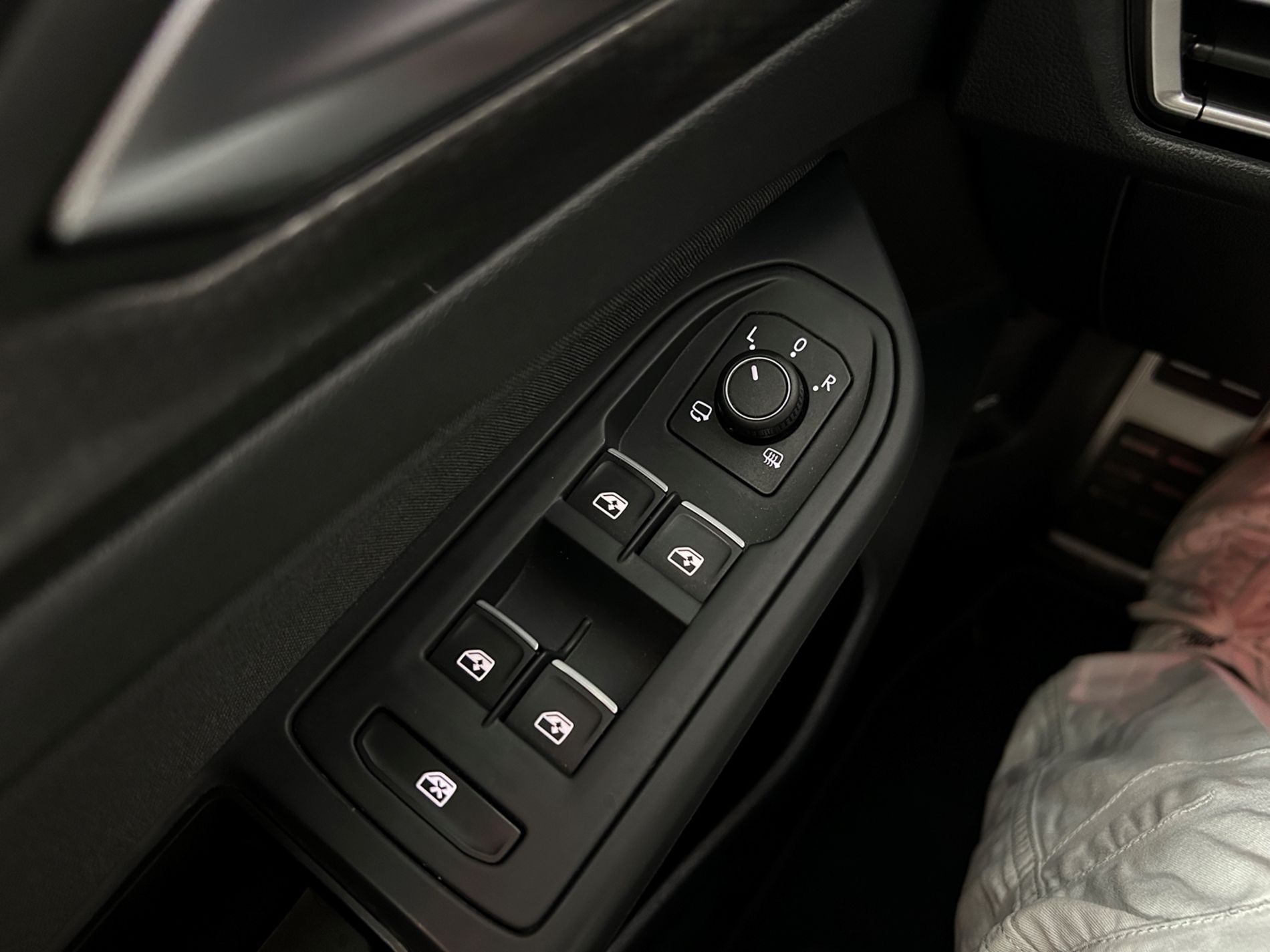 Golf GTI 2.0 245cv dsg - Autoviemme