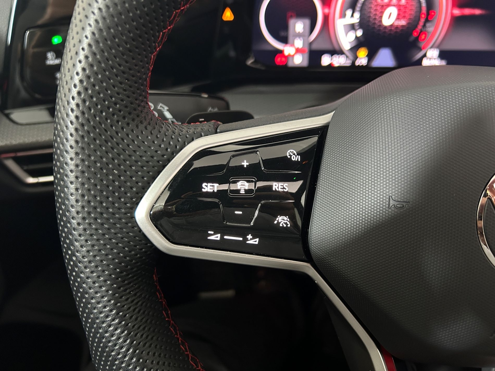 Golf GTI 245cv dsg - Autoviemme