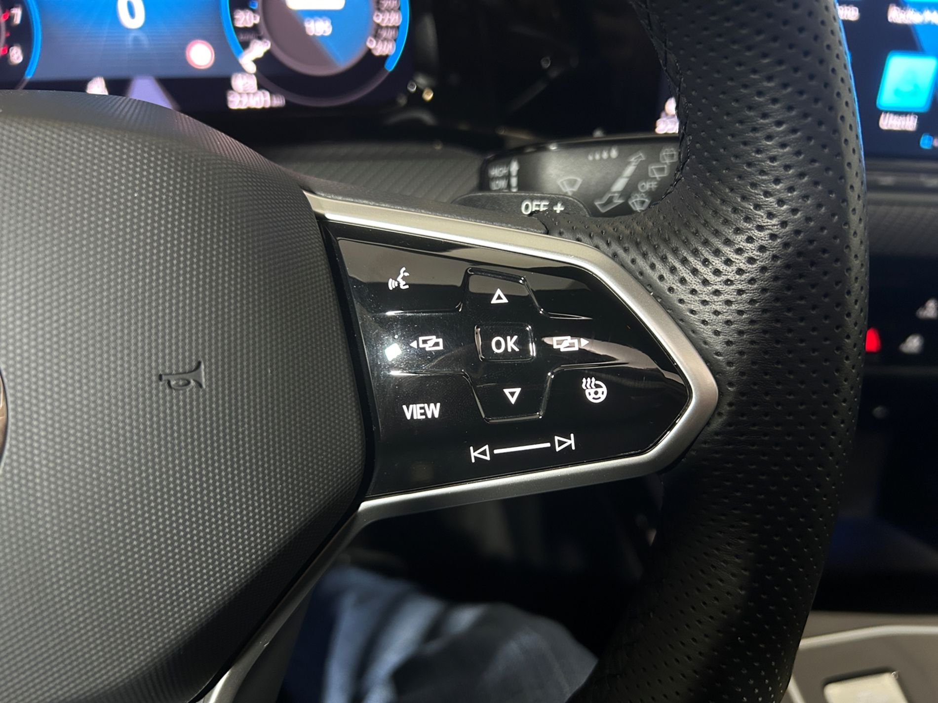 Golf 1.5 evo R-Line 150cv dsg - Autoviemme