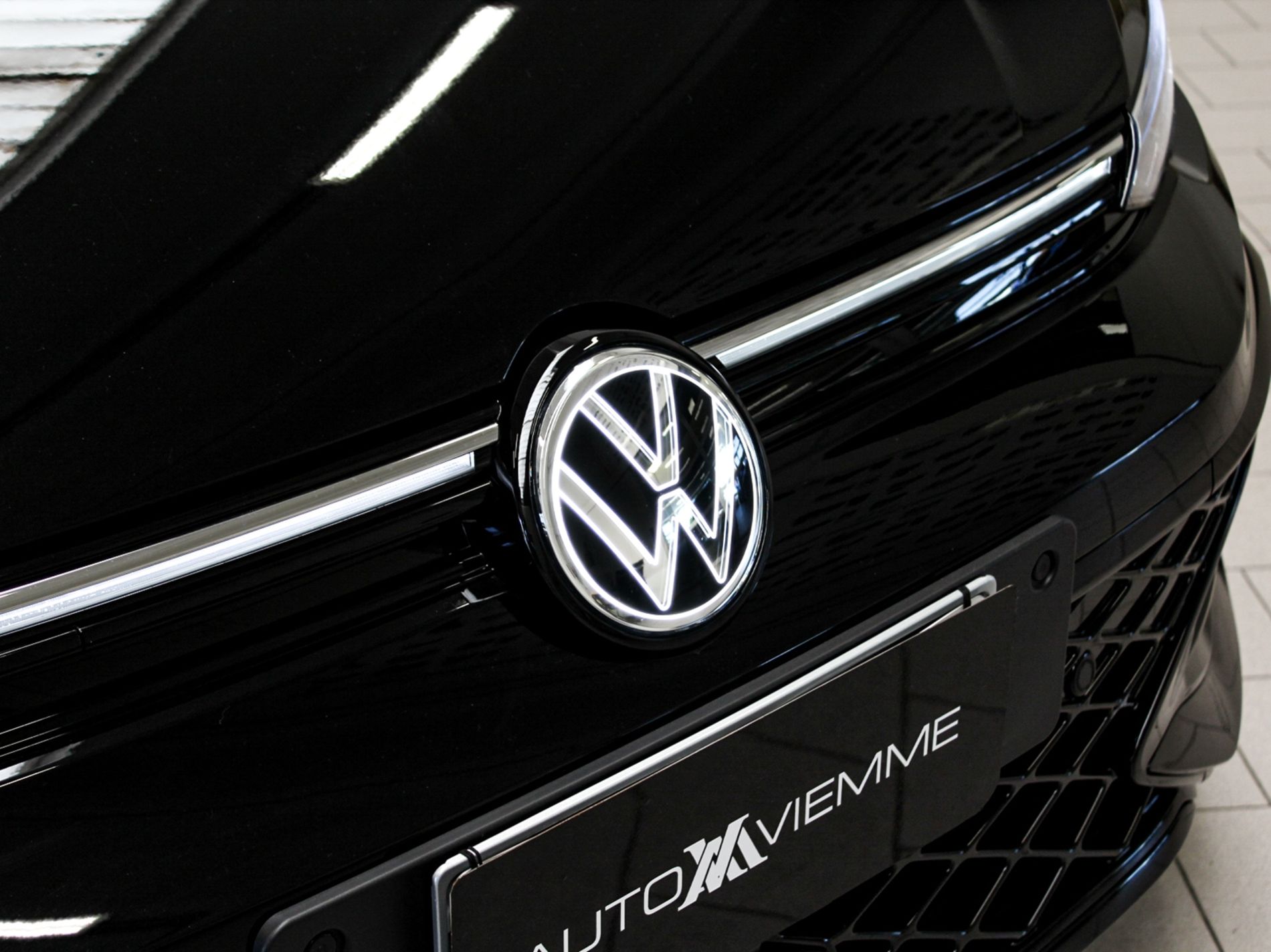 NUOVA GOLF R-LINE PLUS 1.5 ETSI DSG - Autoviemme