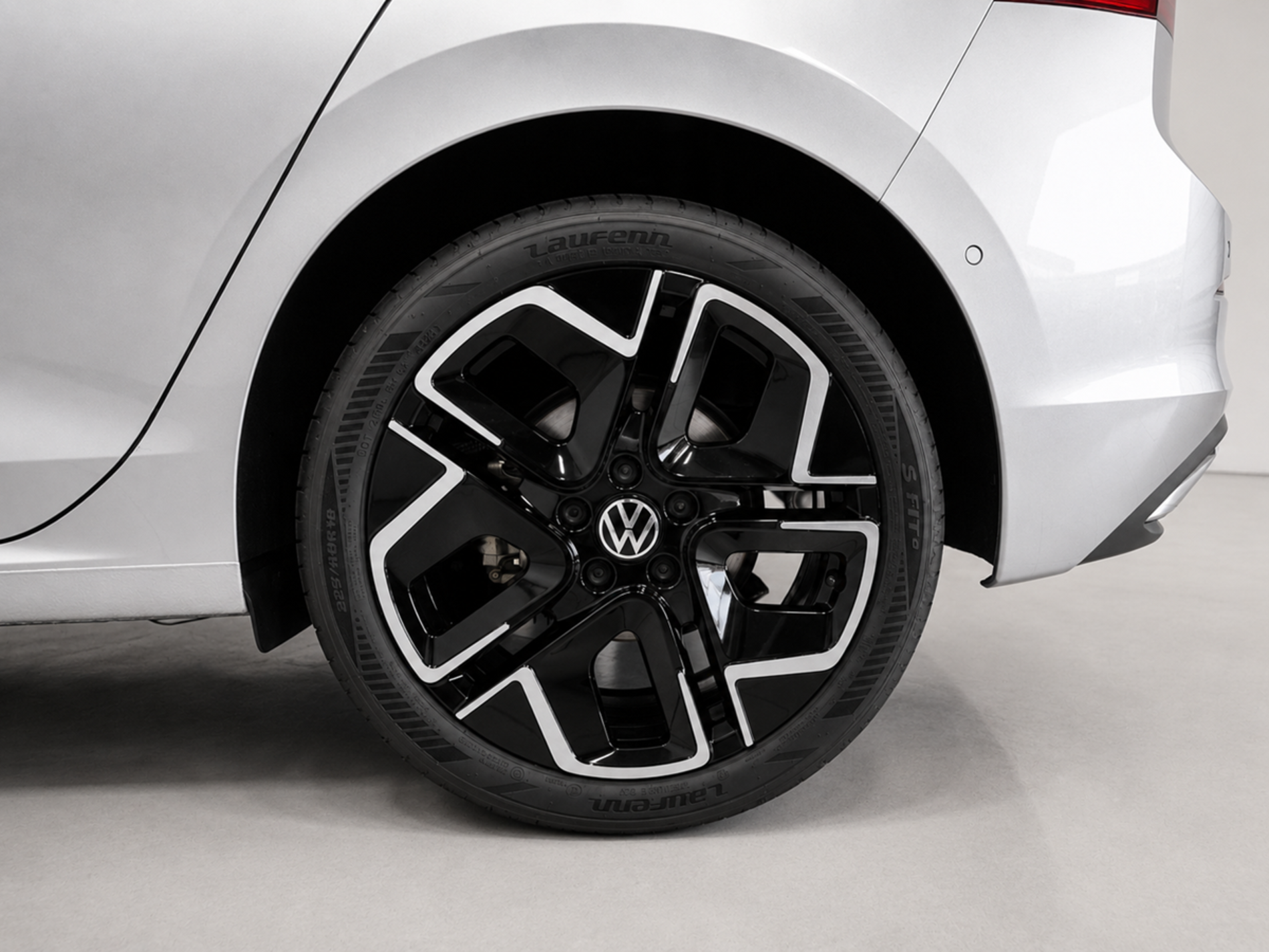 Volkswagen Golf 1.5 etsi Style 150 cv dsg Park assist plus e sedili Ergo Active - Autoviemme