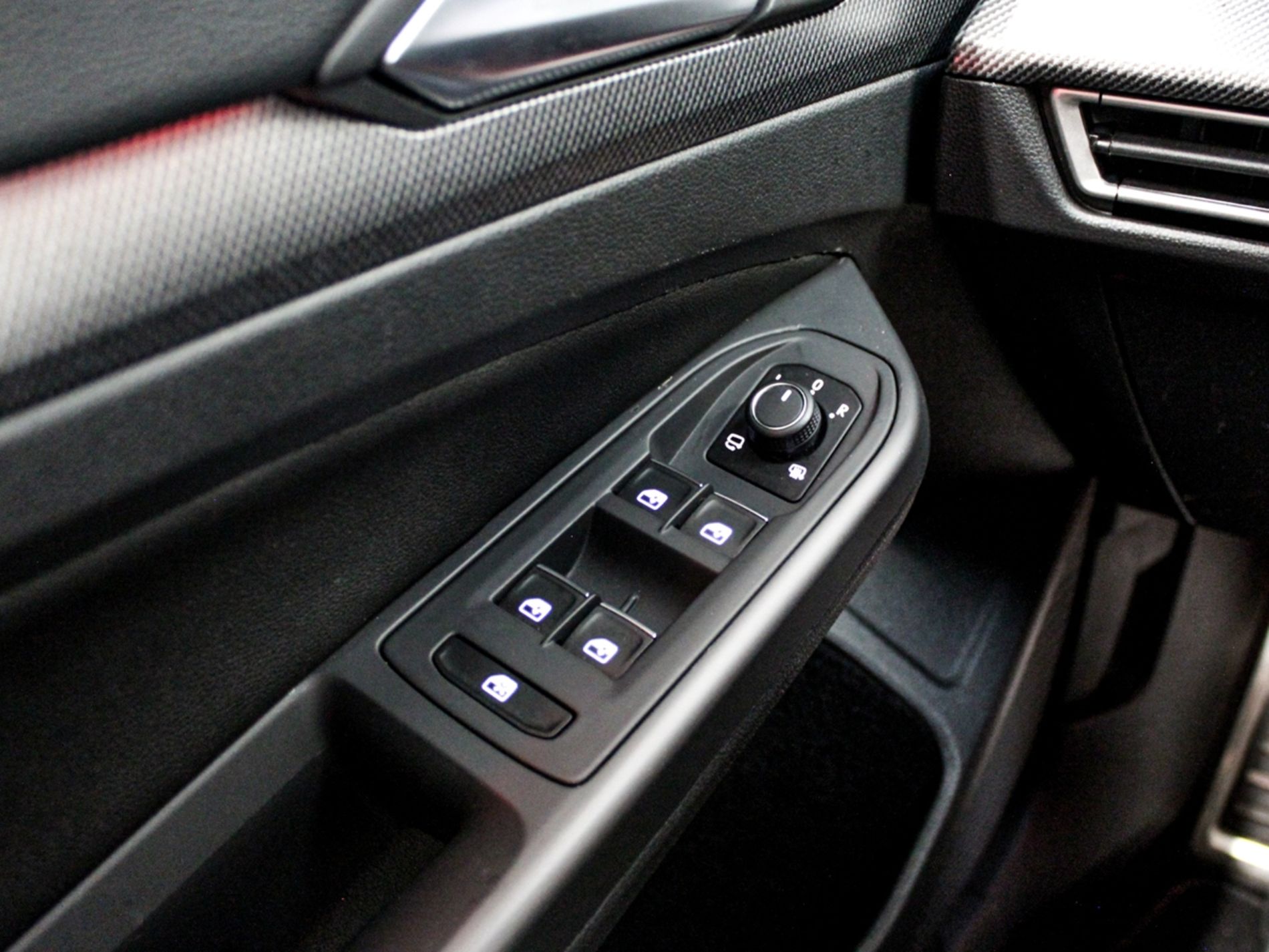 Golf 2.0 tsi GTI 265cv dsg - Autoviemme