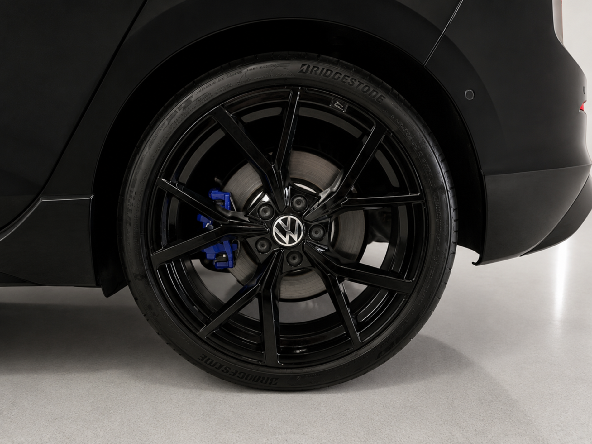 Volkswagen Golf R 4motion 333cv dsg   - Autoviemme