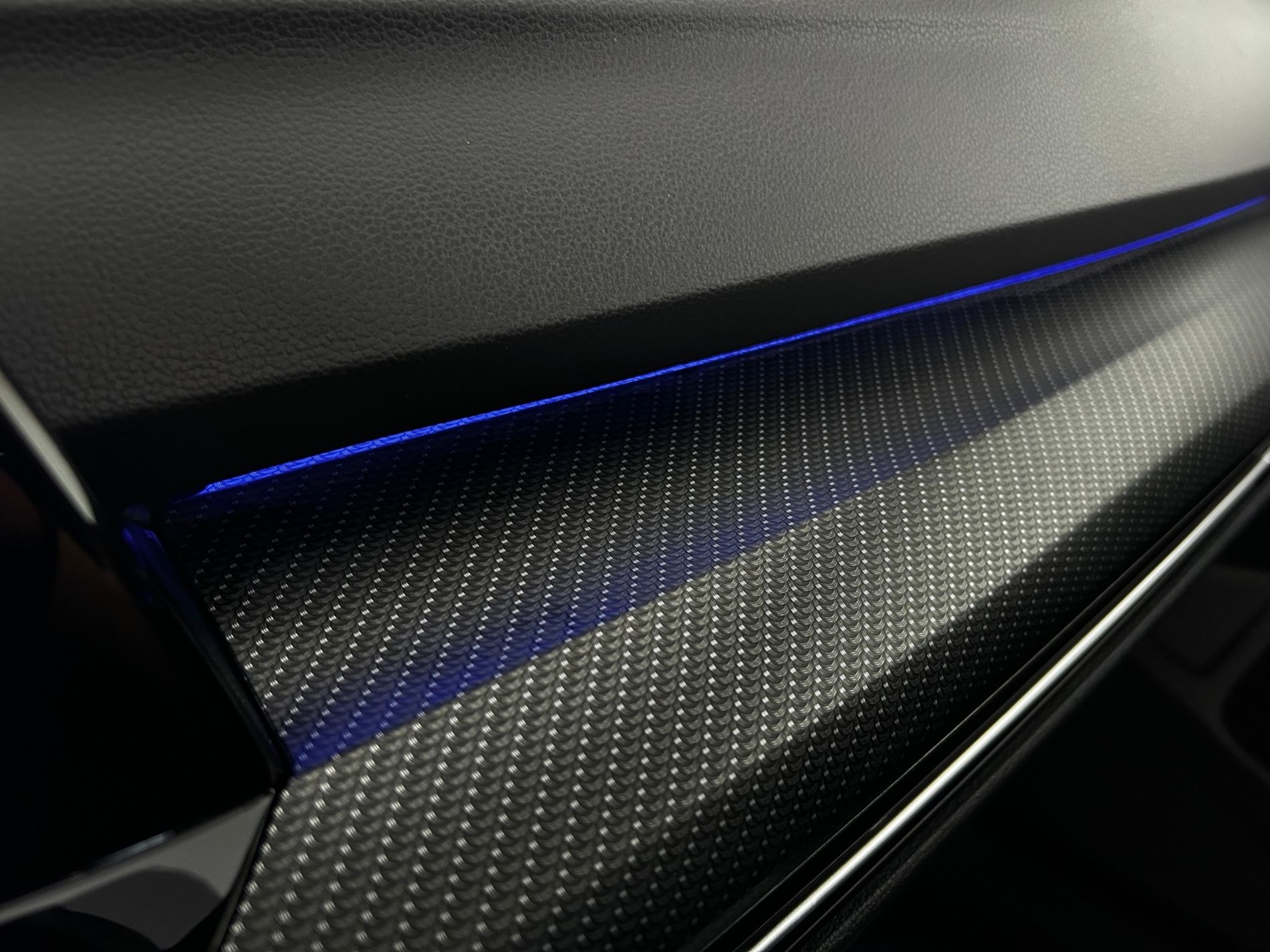 Volkswagen Golf R 4motion 333cv dsg   - Autoviemme