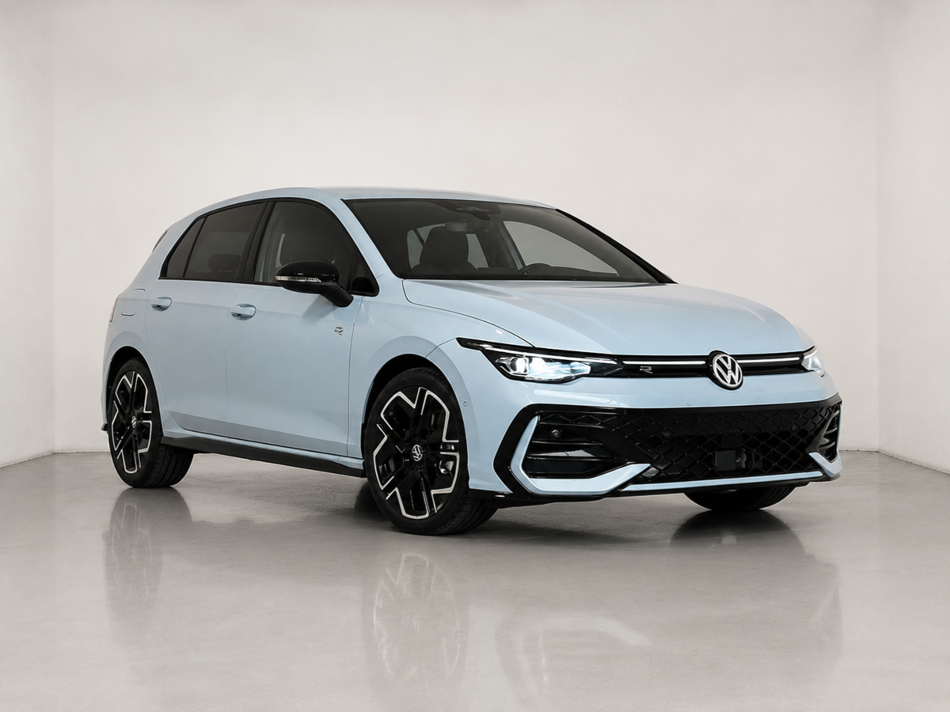 Golf 1.5 R-Line Plus 150cv dsg - Autoviemme