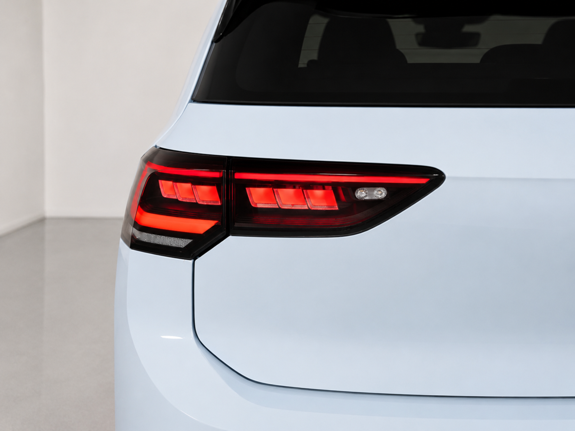 Golf 1.5 R-Line Plus 150cv dsg - Autoviemme