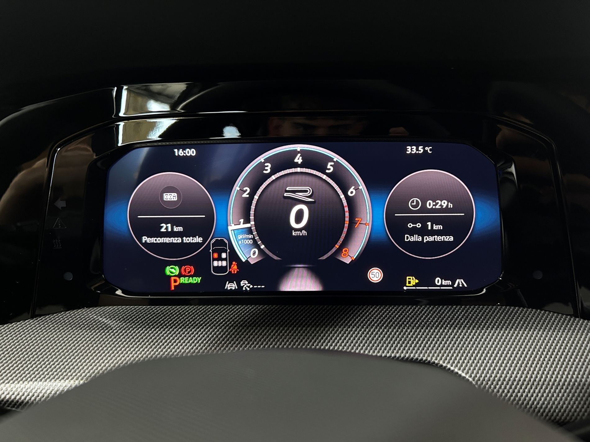 Golf 1.5 R-Line Plus 150cv dsg - Autoviemme