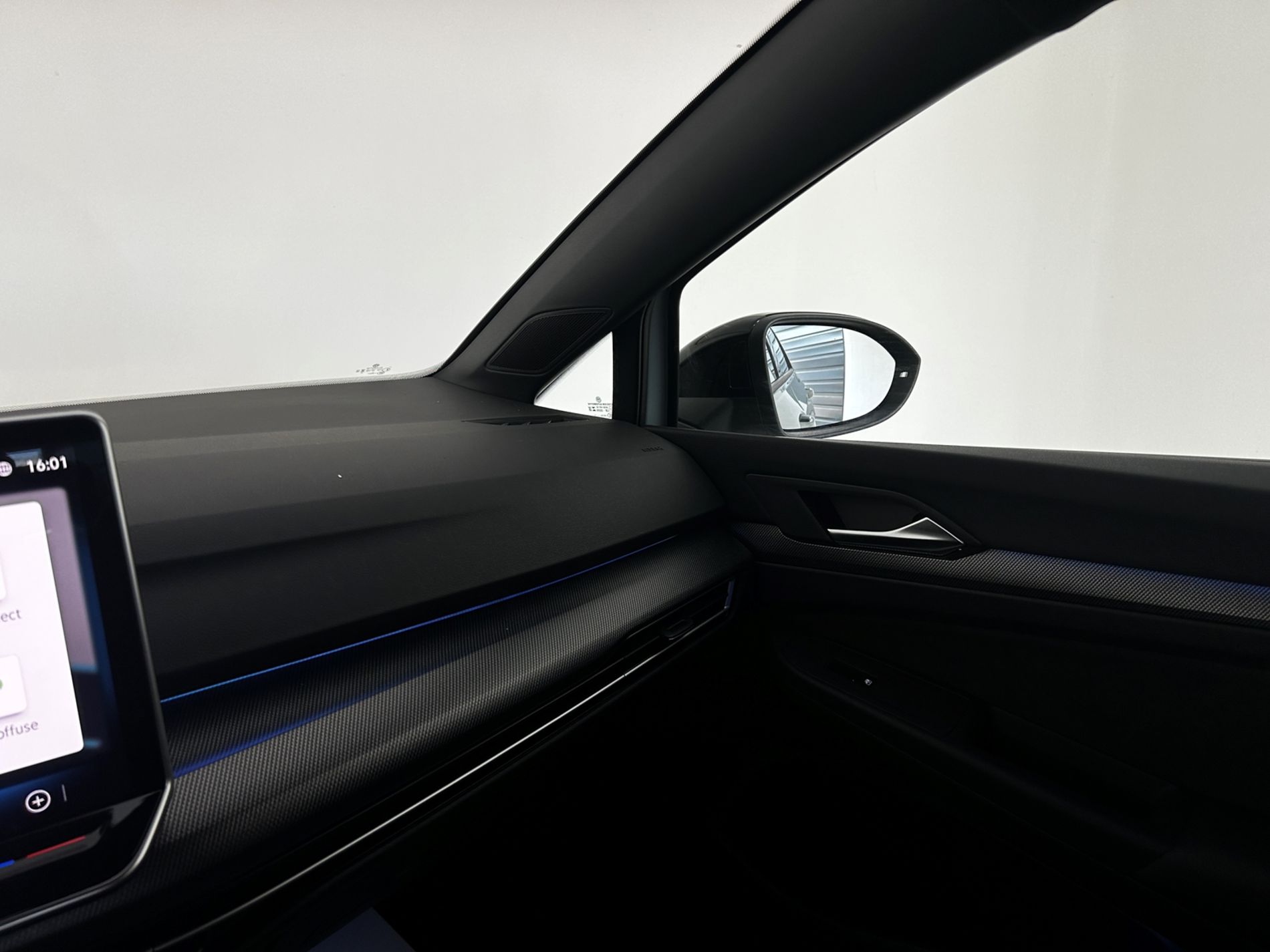 Golf 1.5 R-Line Plus 150cv dsg - Autoviemme