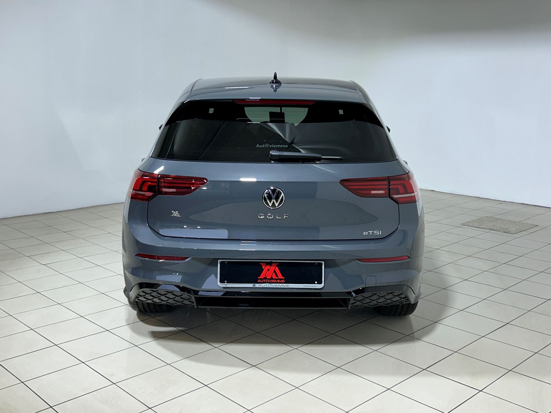 Golf R-Line 150cv dsg - Autoviemme
