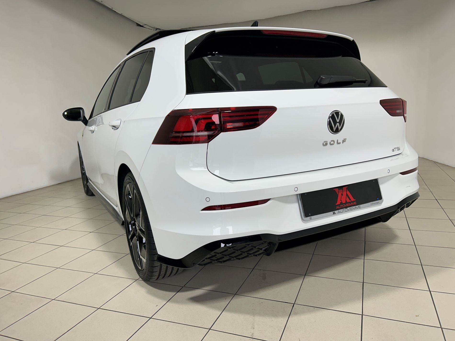 Golf 1.5 etsi R-Line 150cv dsg - Autoviemme