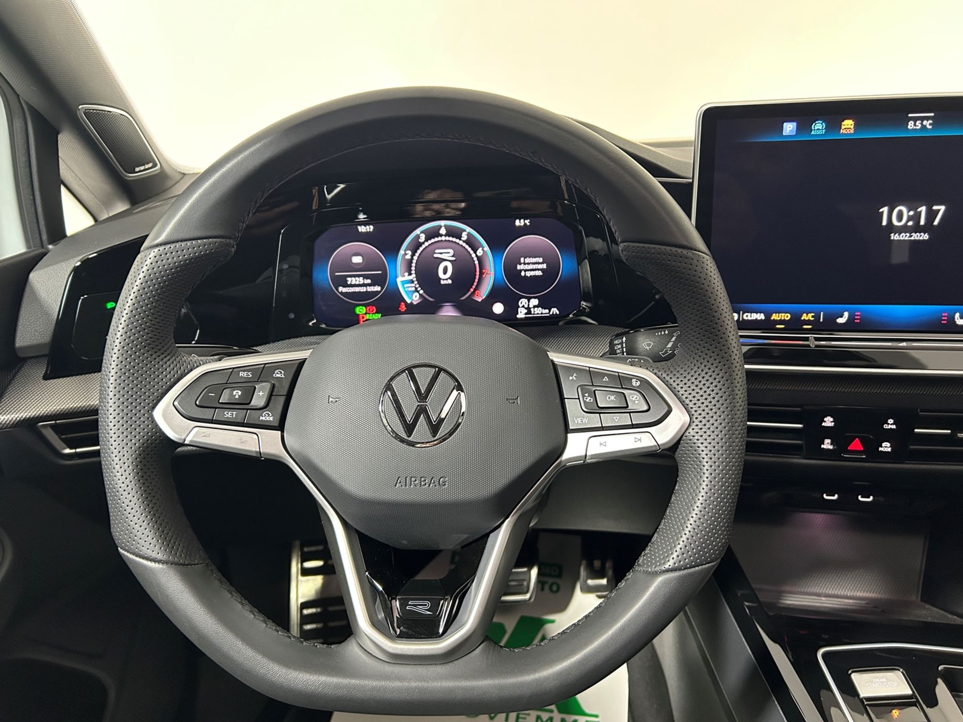 Golf 1.5 etsi R-Line 150cv dsg - Autoviemme