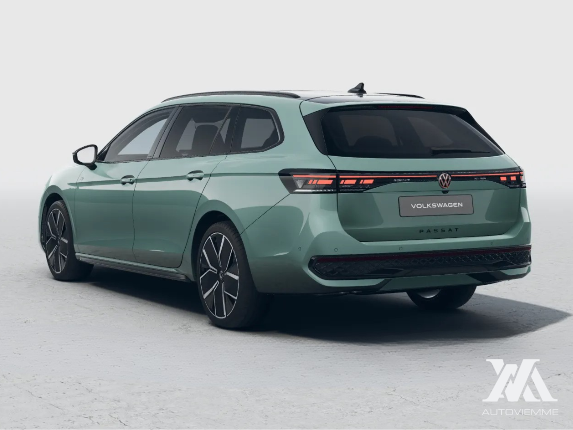 Volkswagen Passat R Line Plus - Autoviemme