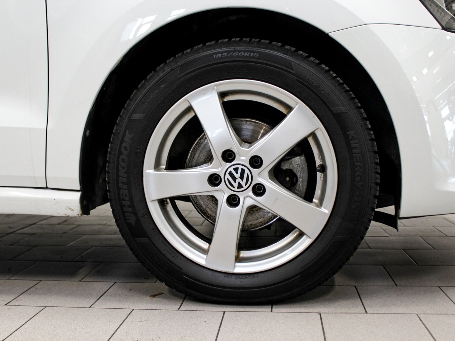 Polo 5p 1.0 mpi Comfortline 75cv - Autoviemme