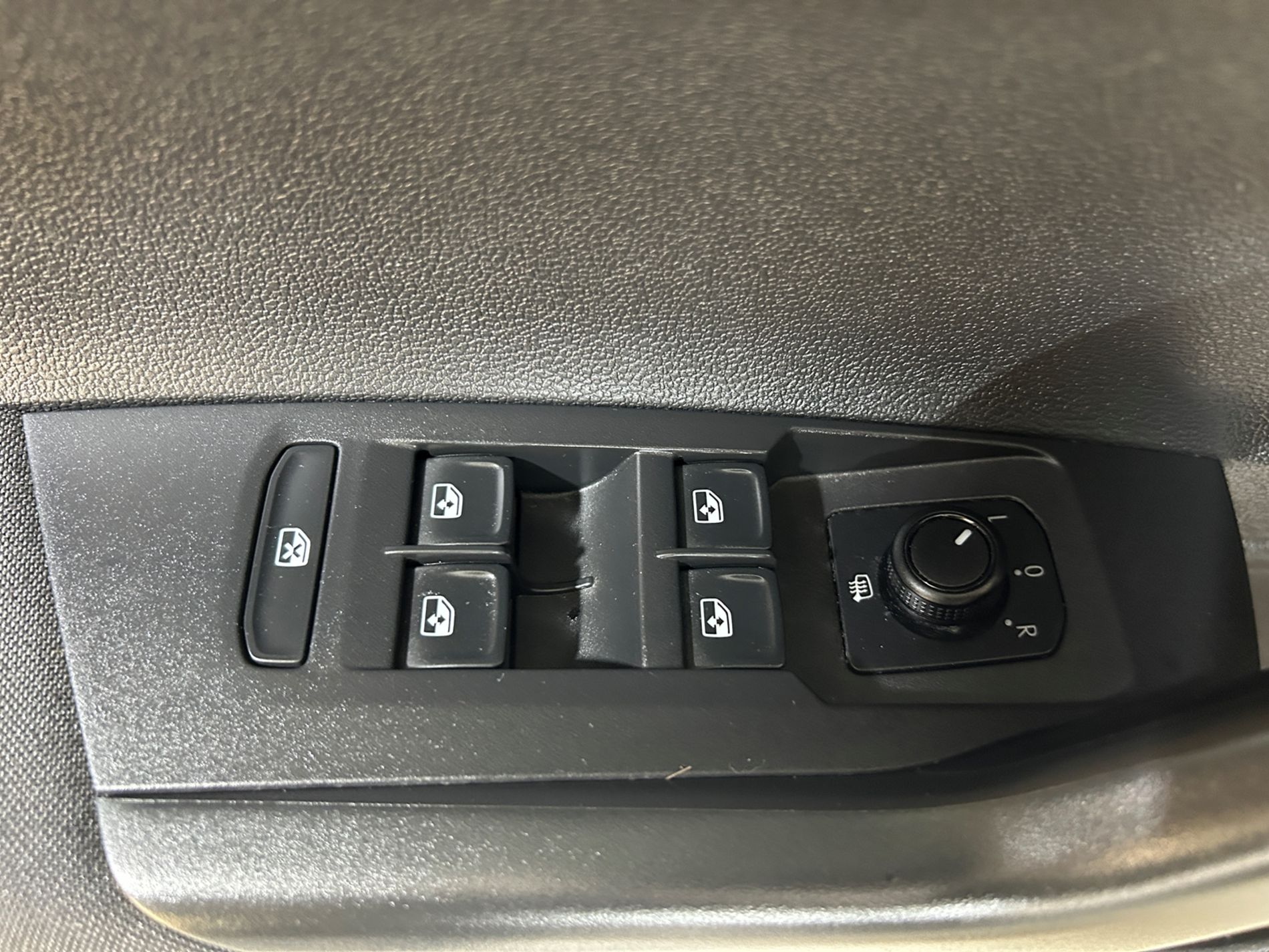 Volkswagen Polo 5p 1.0 tsi Comfortline 95 cv - Autoviemme