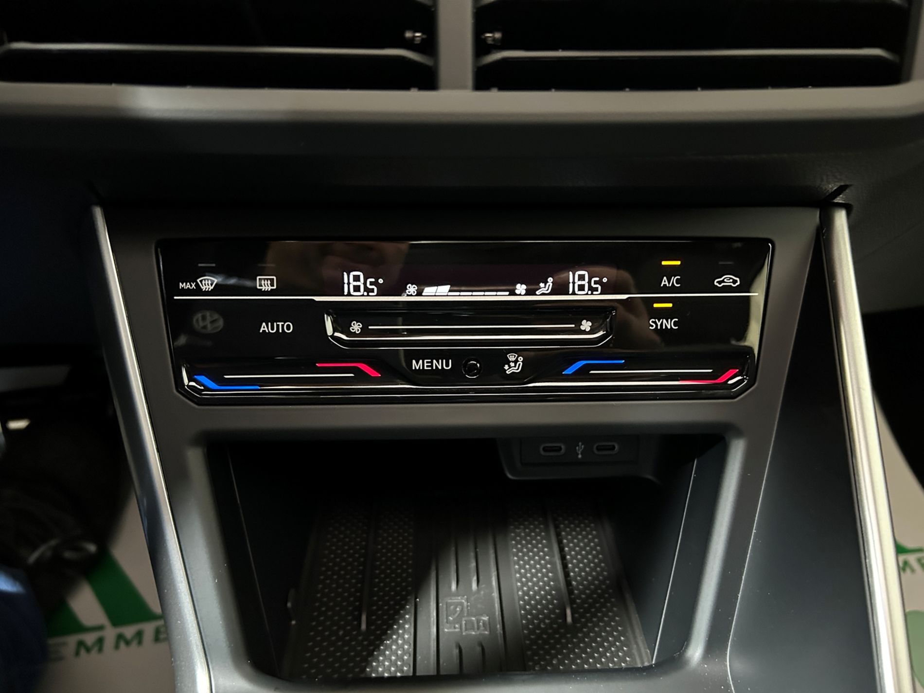 Vw Polo 1.0 tsi Edition 50 95 cv dsg tetto apribile - Autoviemme