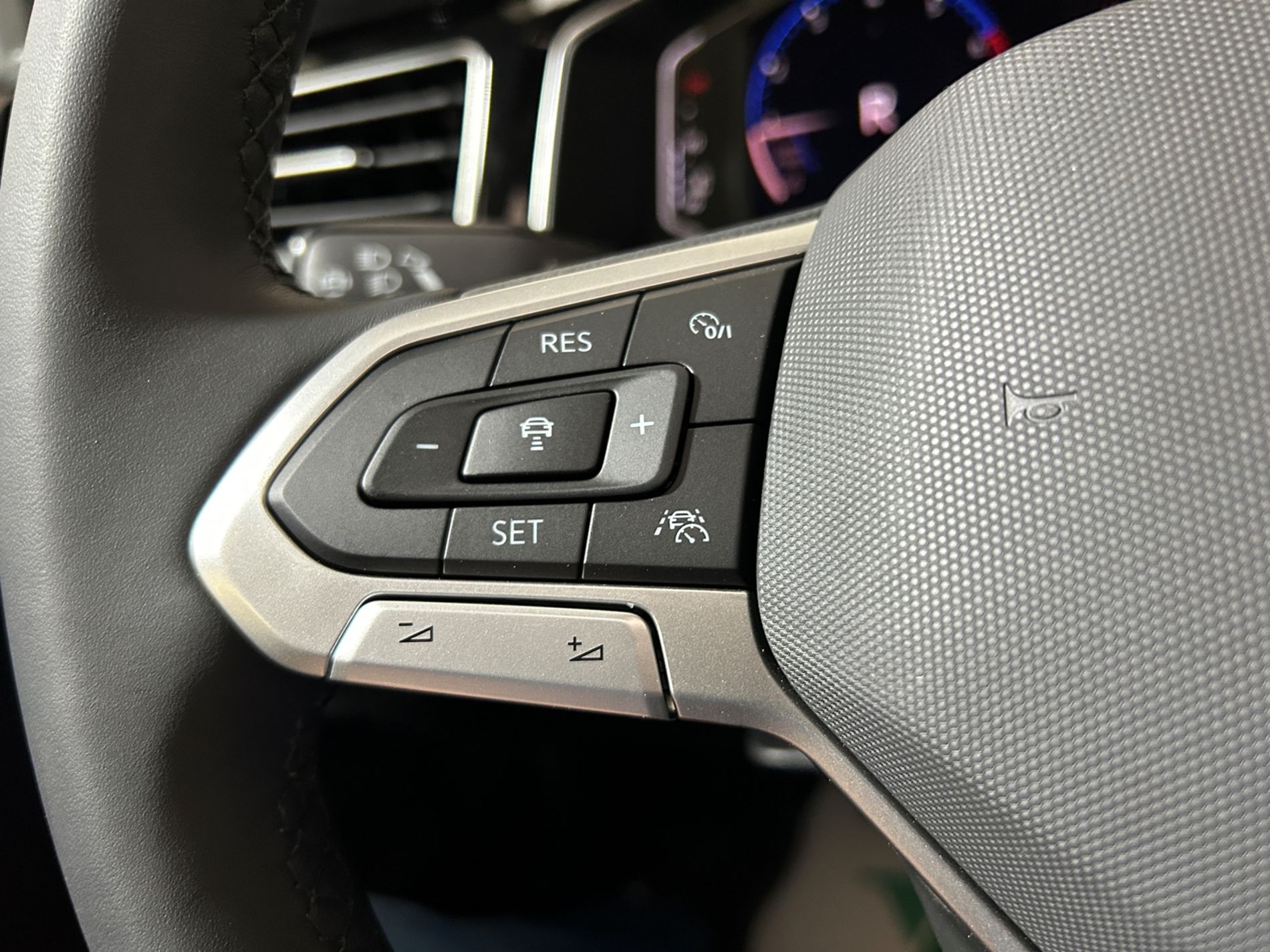 Vw Polo 1.0 tsi Edition 50 95 cv dsg tetto apribile - Autoviemme