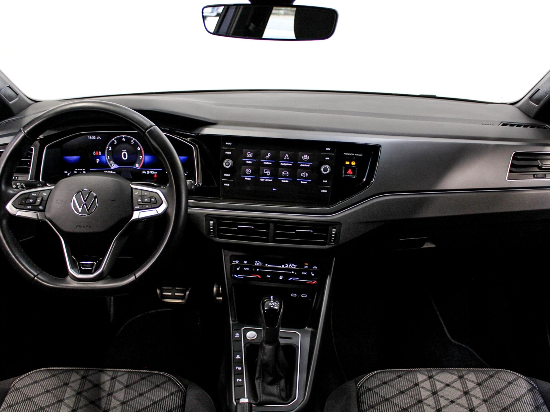 Polo 1.0 tsi R-Line 110cv dsg - Autoviemme