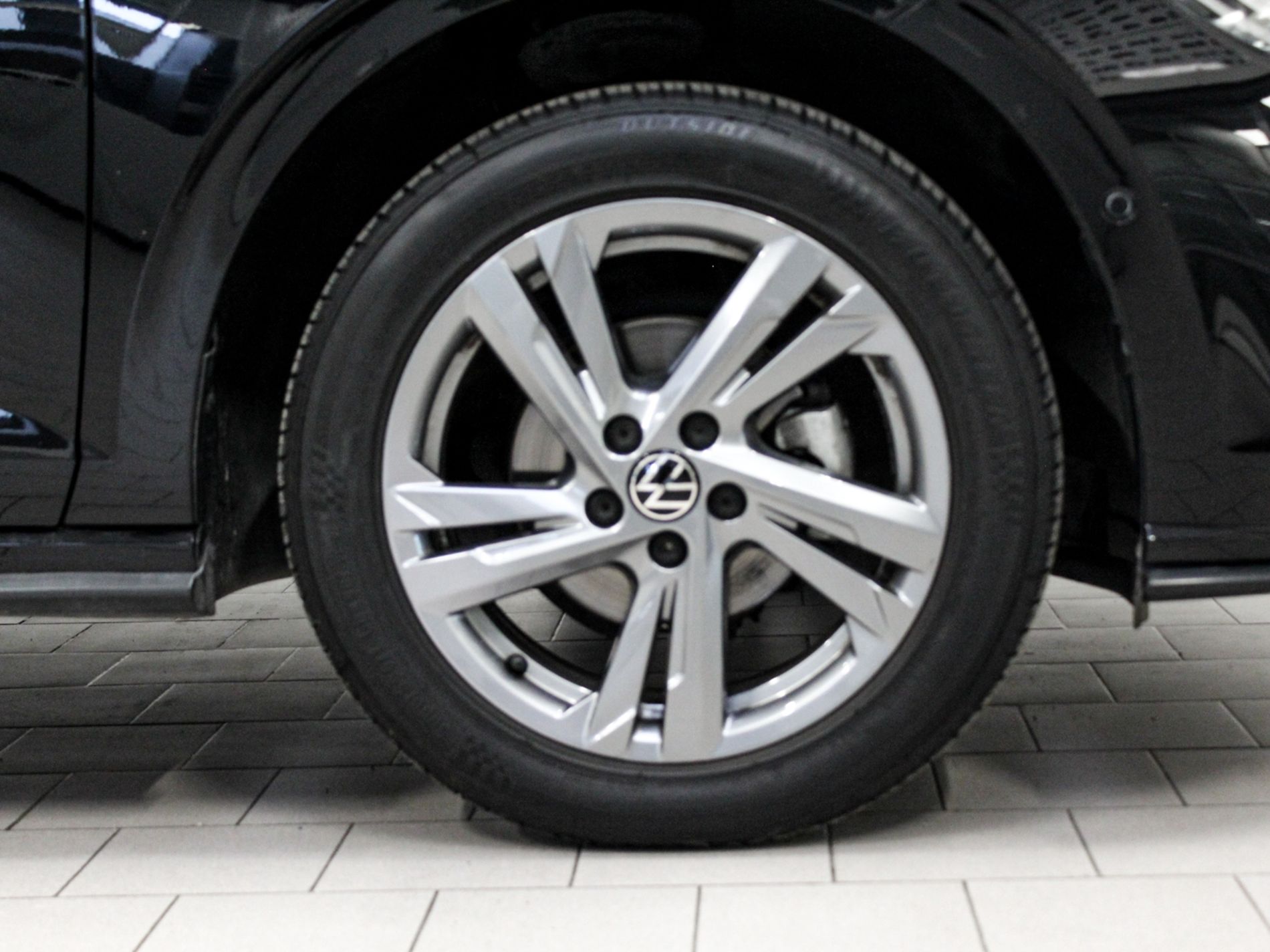 Polo 1.0 tsi R-Line 95cv dsg - Autoviemme