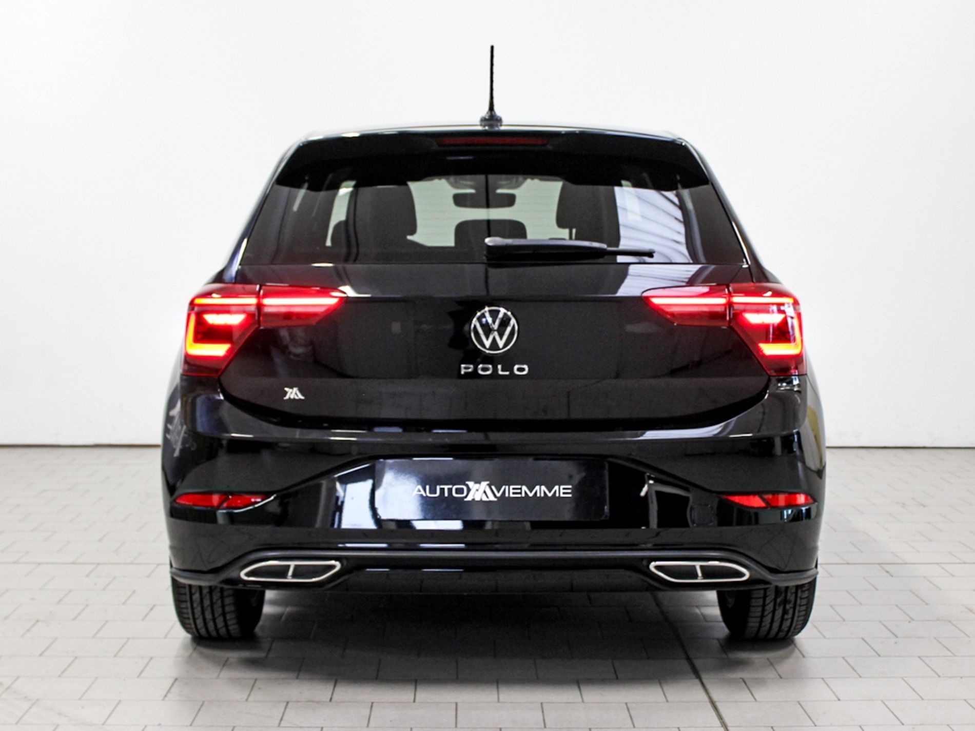 Polo 1.0 tsi R-Line 95cv dsg - Autoviemme