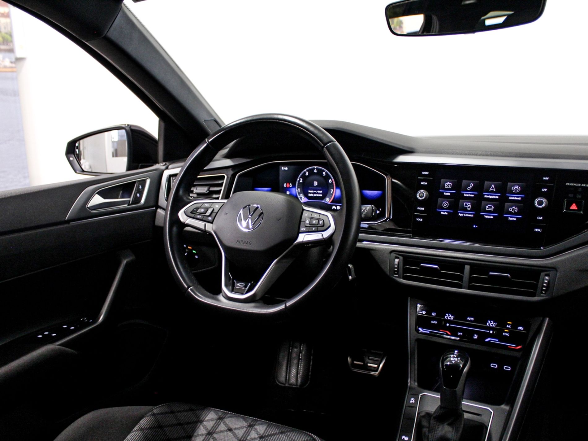 Polo 1.0 tsi R-Line 95cv dsg - Autoviemme