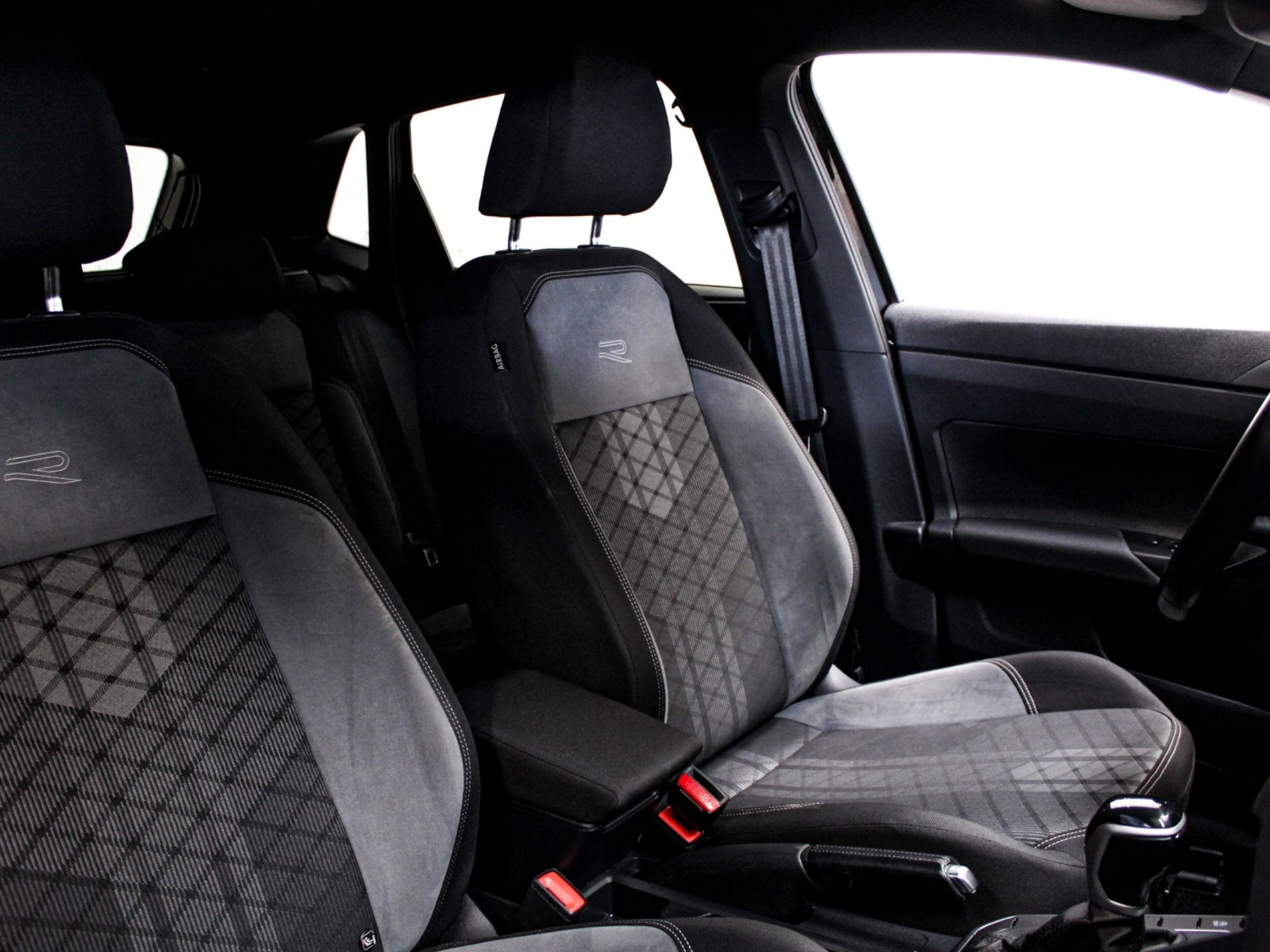 Polo 1.0 tsi R-Line 95cv dsg - Autoviemme